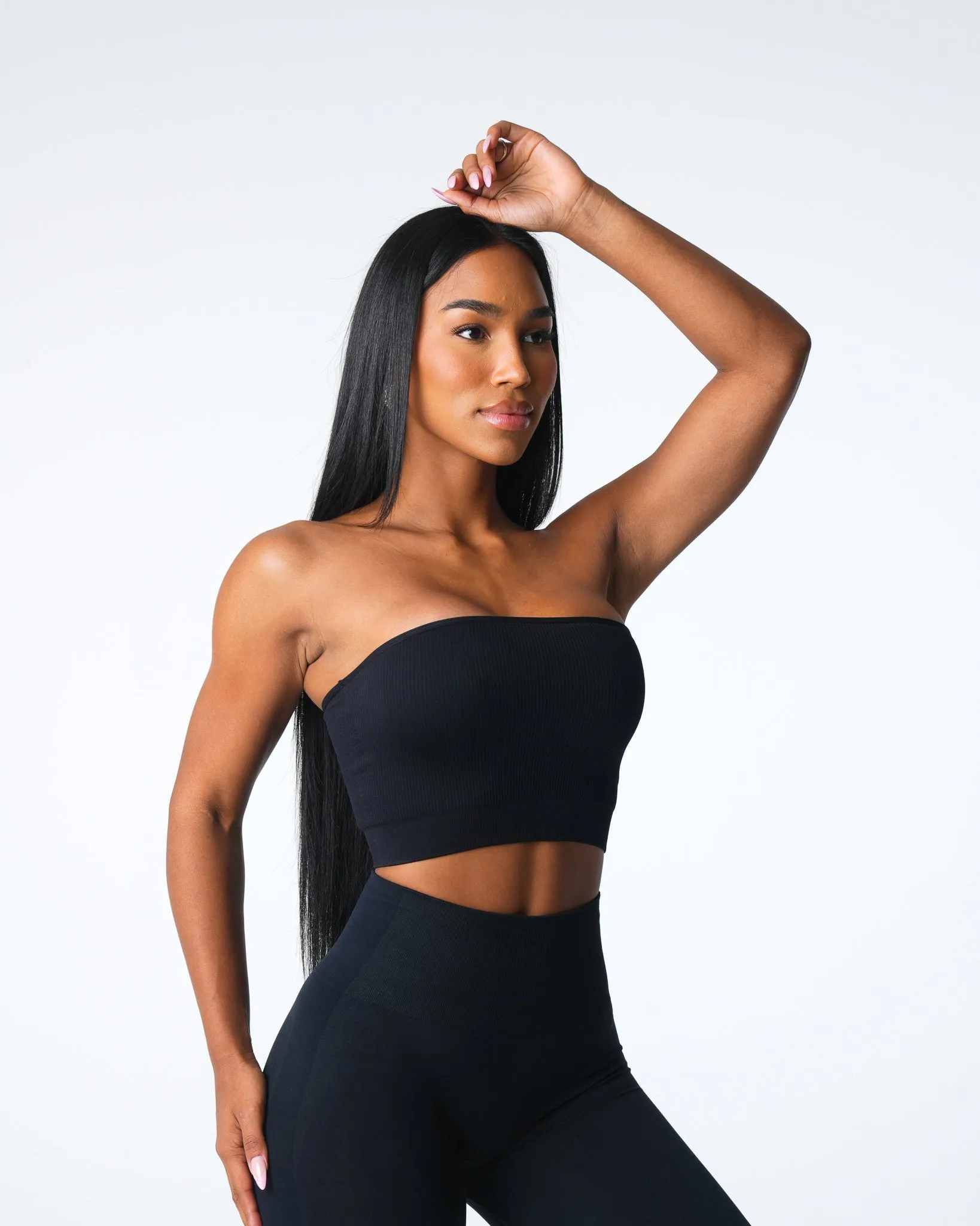 Black Conquer Ribbed Seamless Bra sold by NVGTN product image thumbnail 3