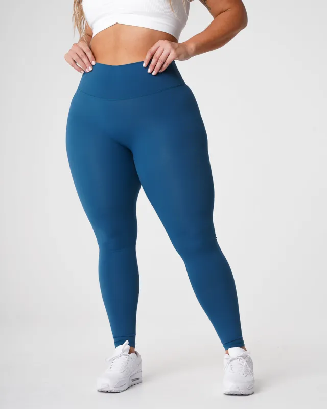 Pacific Blue Signature 2.0 Leggings sold by NVGTN