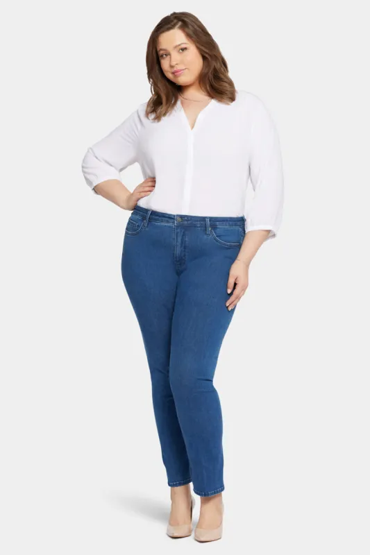 Le Silhouette Sheri Slim Jeans In Plus Size - Treasured sold by NYDJ