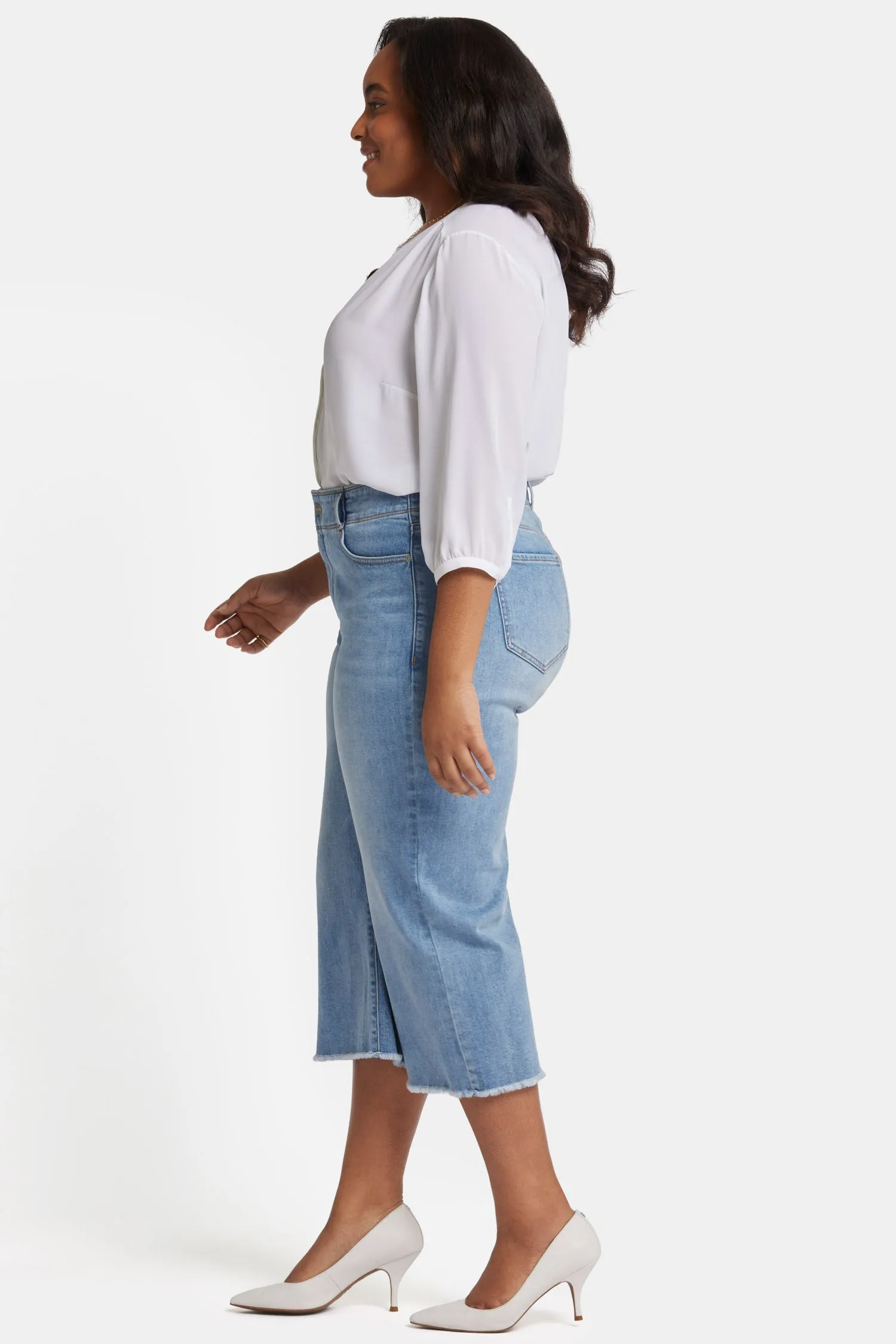 Brigitte Wide Leg Capri Jeans In Plus Size - Corfu sold by NYDJ product image thumbnail 5