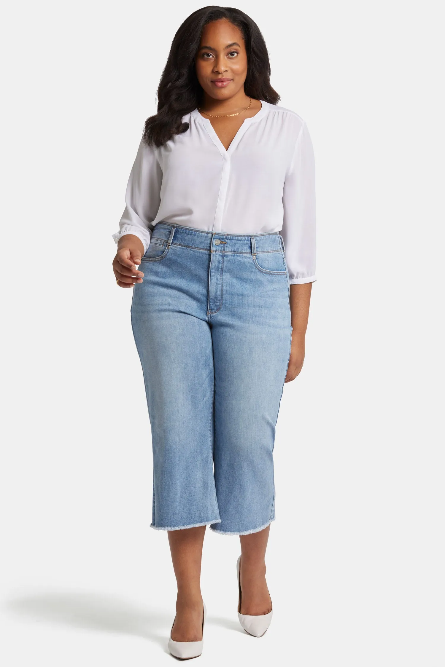 Brigitte Wide Leg Capri Jeans In Plus Size - Corfu sold by NYDJ product image thumbnail 4