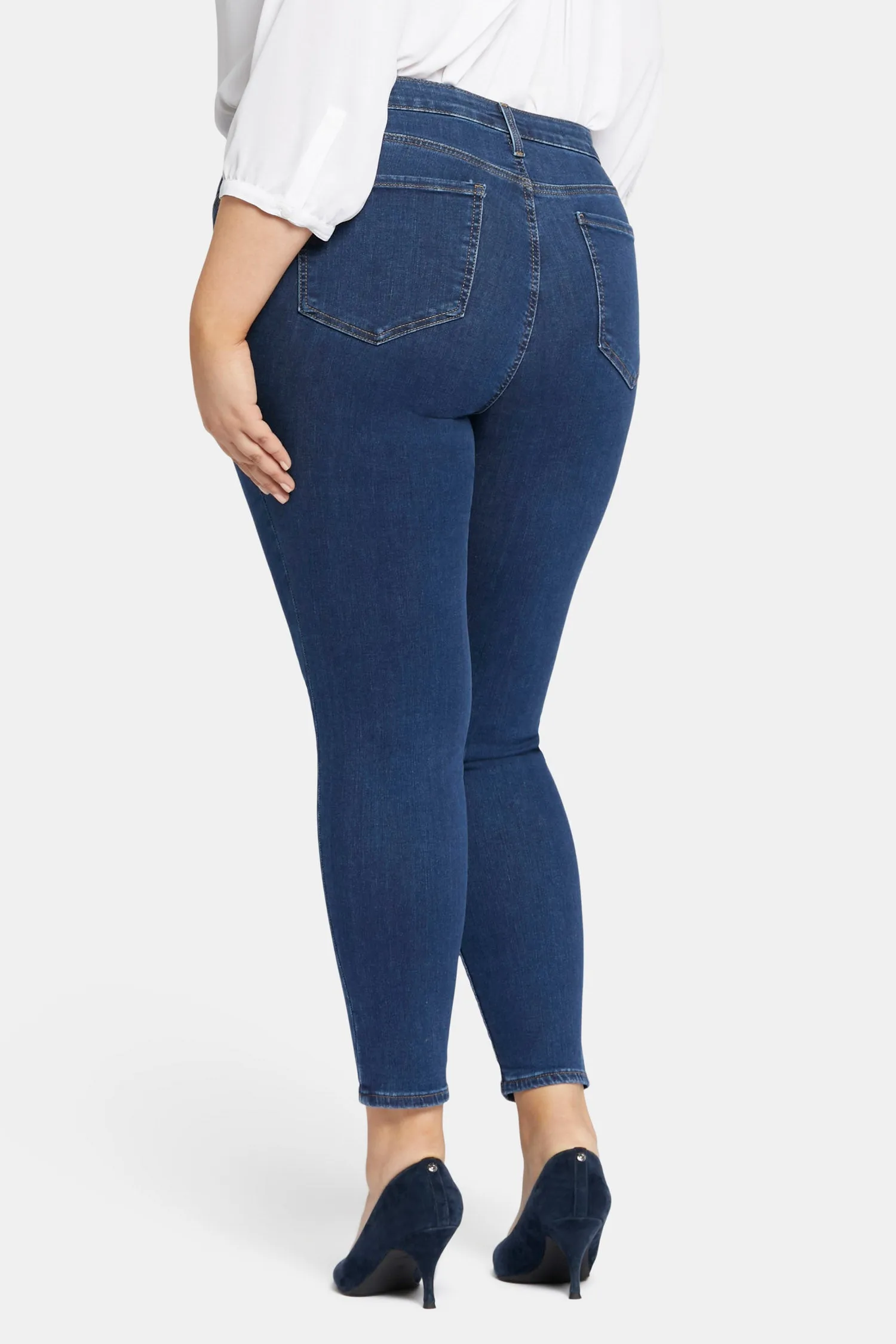 Ami Skinny Jeans In Plus Size - Quinn sold by NYDJ product image thumbnail 2