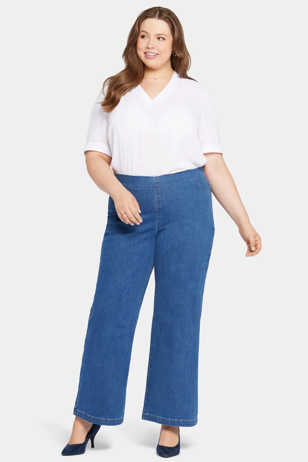 Pull-On Teresa Wide Leg Jeans In Plus Size - Waterfall sold by NYDJ product image thumbnail 4