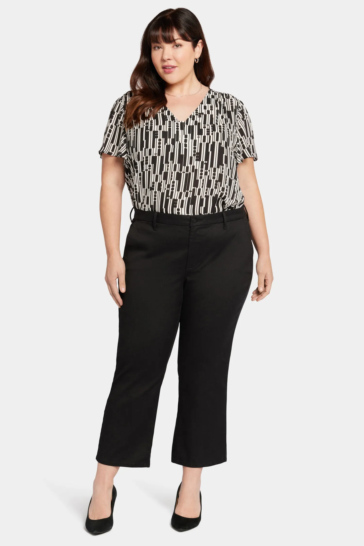 Piper Trouser Pants In Plus Size - Black sold by NYDJ