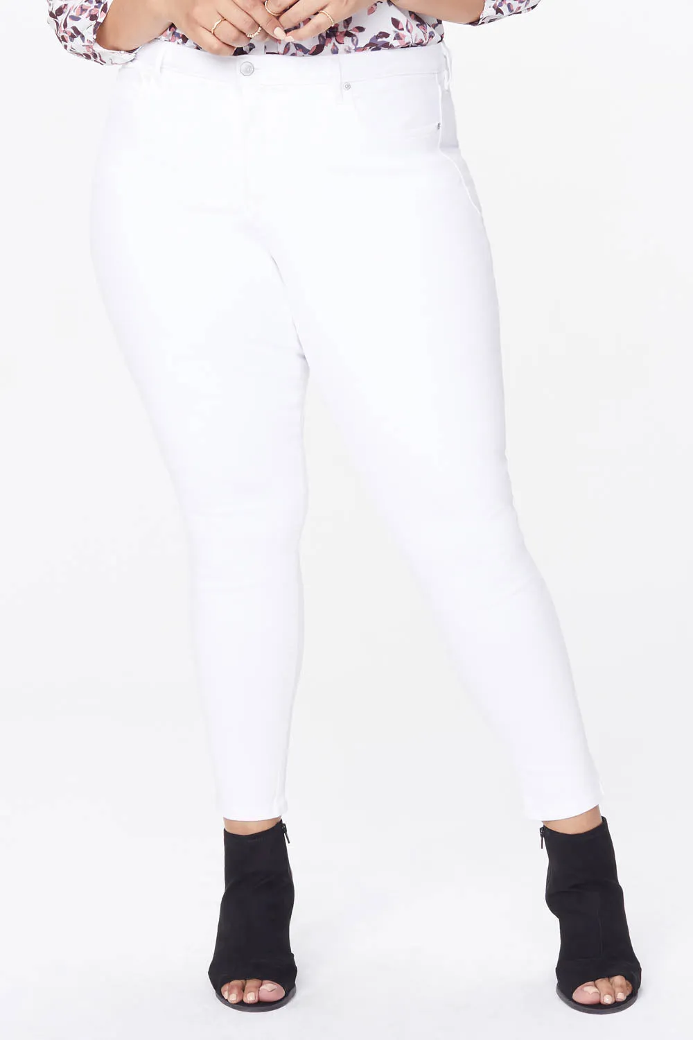 Ami Skinny Jeans In Plus Size - Optic White sold by NYDJ product image thumbnail 4