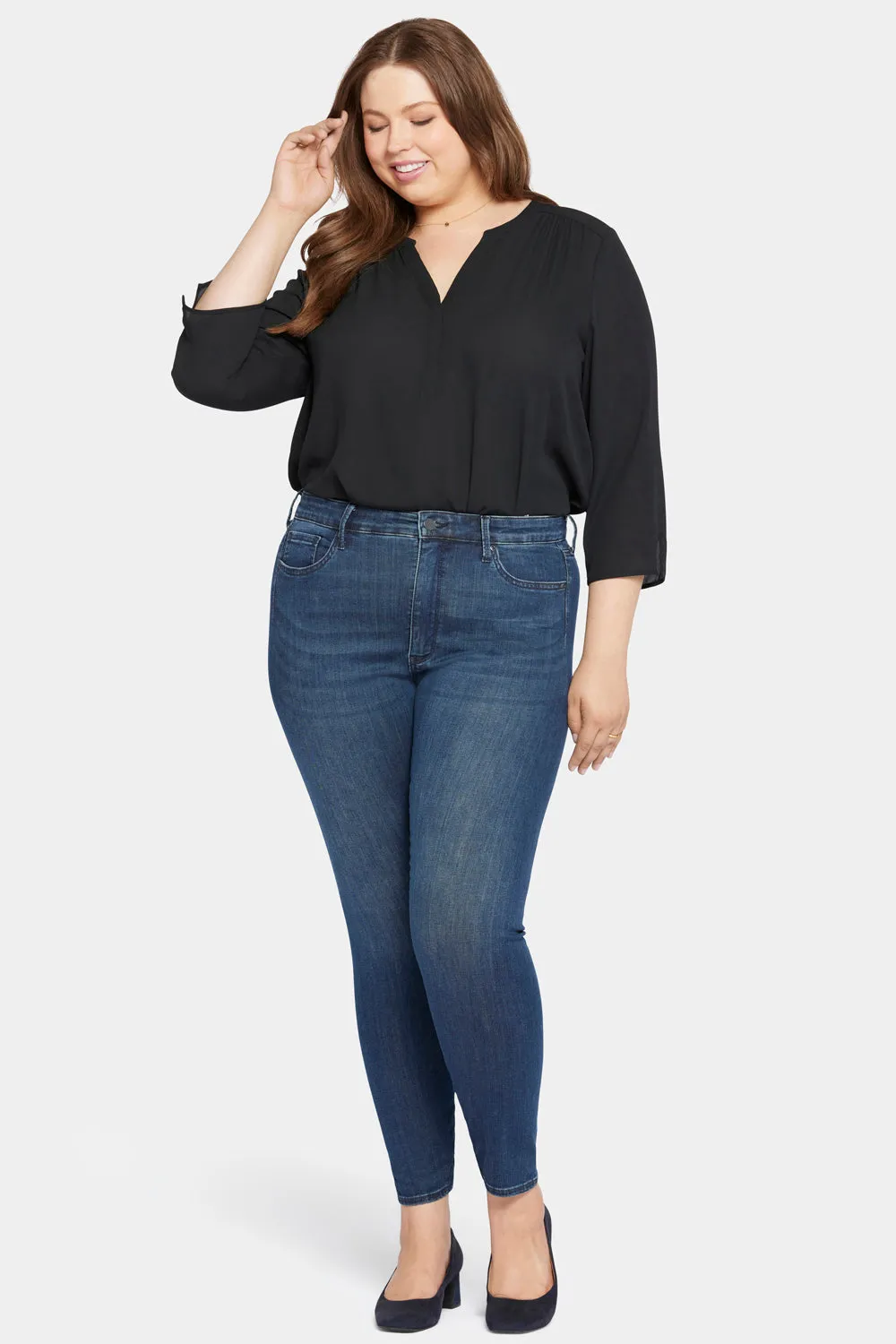 Le Silhouette Ami Skinny Jeans In Plus Size - Precious sold by NYDJ product image thumbnail 4