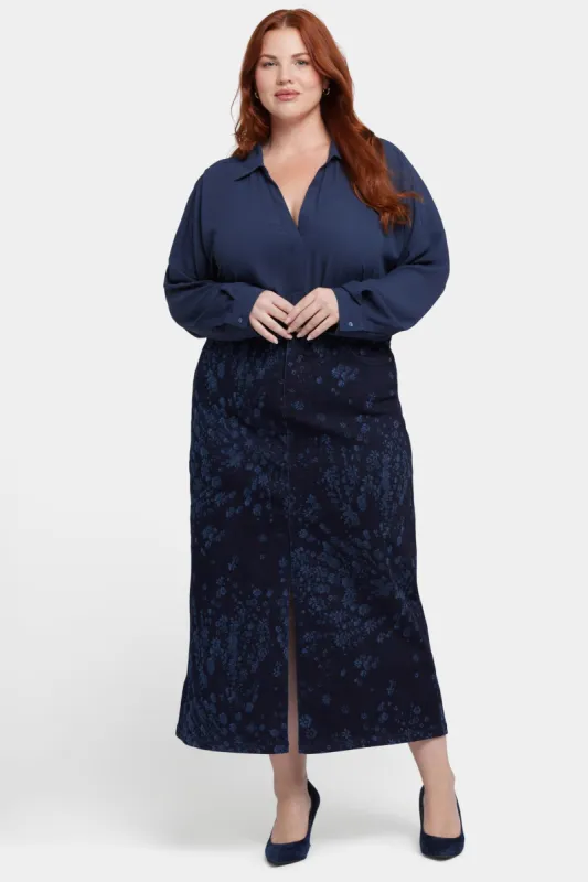 High Rise Long Skirt In Plus Size - Dark Indigo Salome made by NYDJ