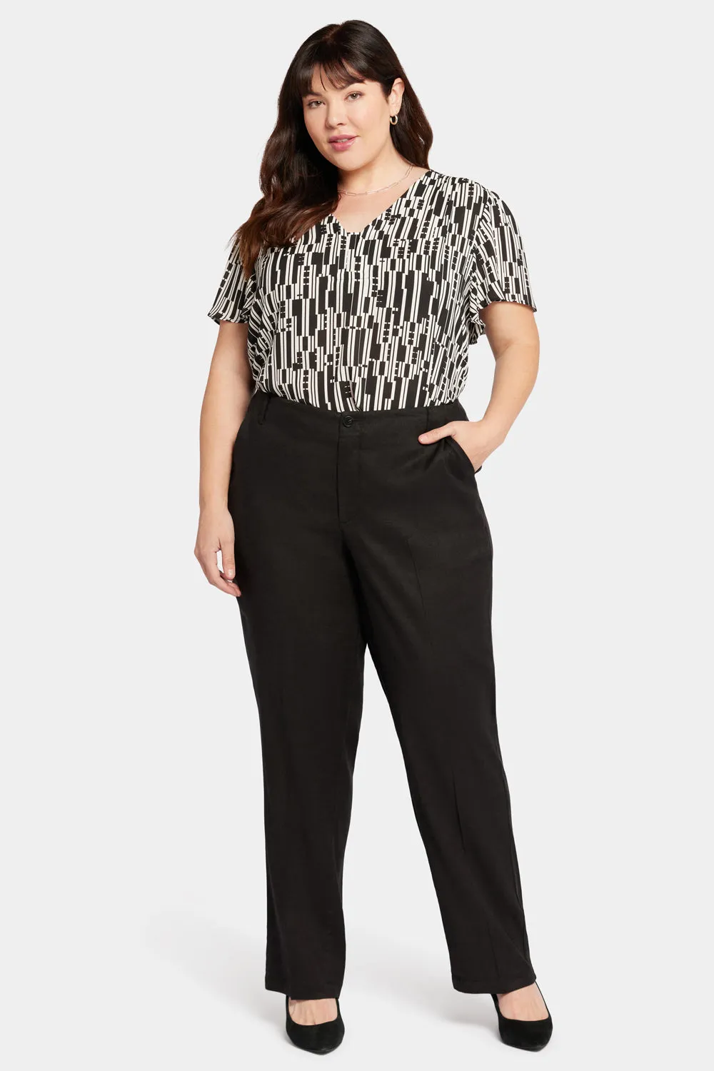 Marilyn Straight Pants In Plus Size - Black sold by NYDJ