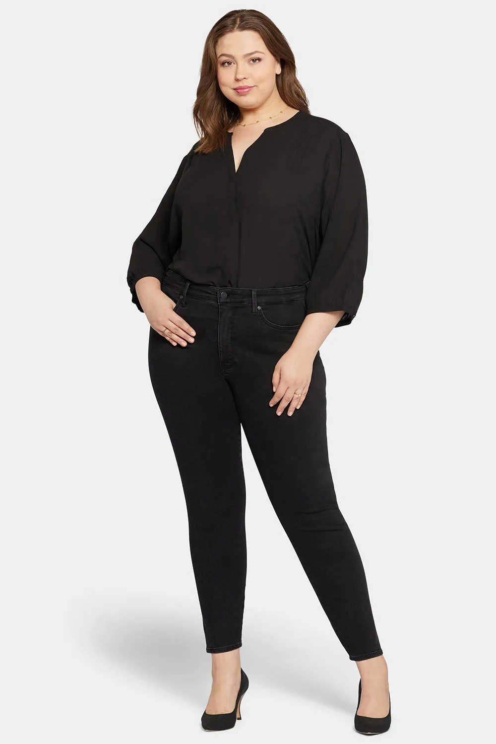 Le Silhouette Ami Skinny Jeans In Petite Plus Size - Stellar sold by NYDJ product image thumbnail 4