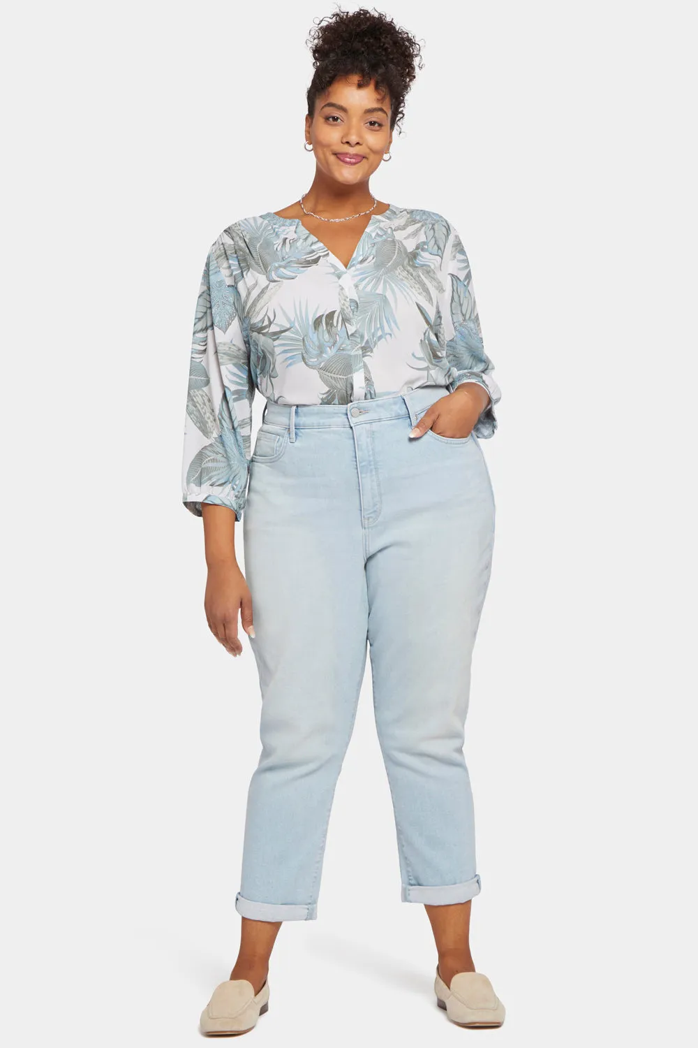 Margot Girlfriend Jeans In Plus Size - Dunes sold by NYDJ