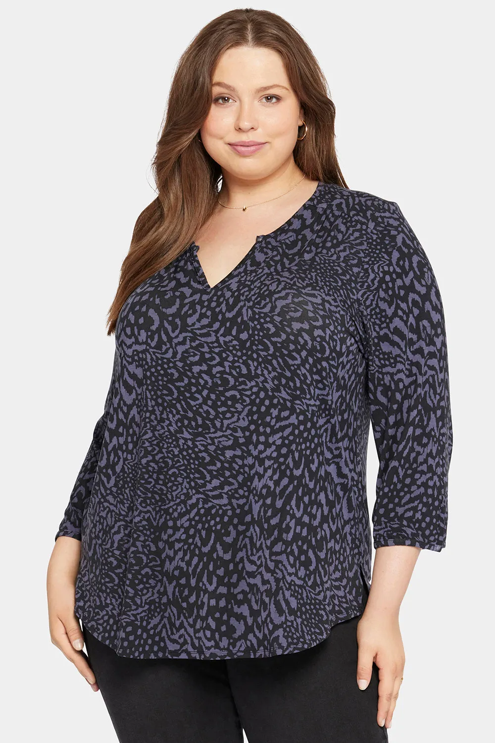 Perfect Tee In Plus Size - Lowell Jaguar sold by NYDJ