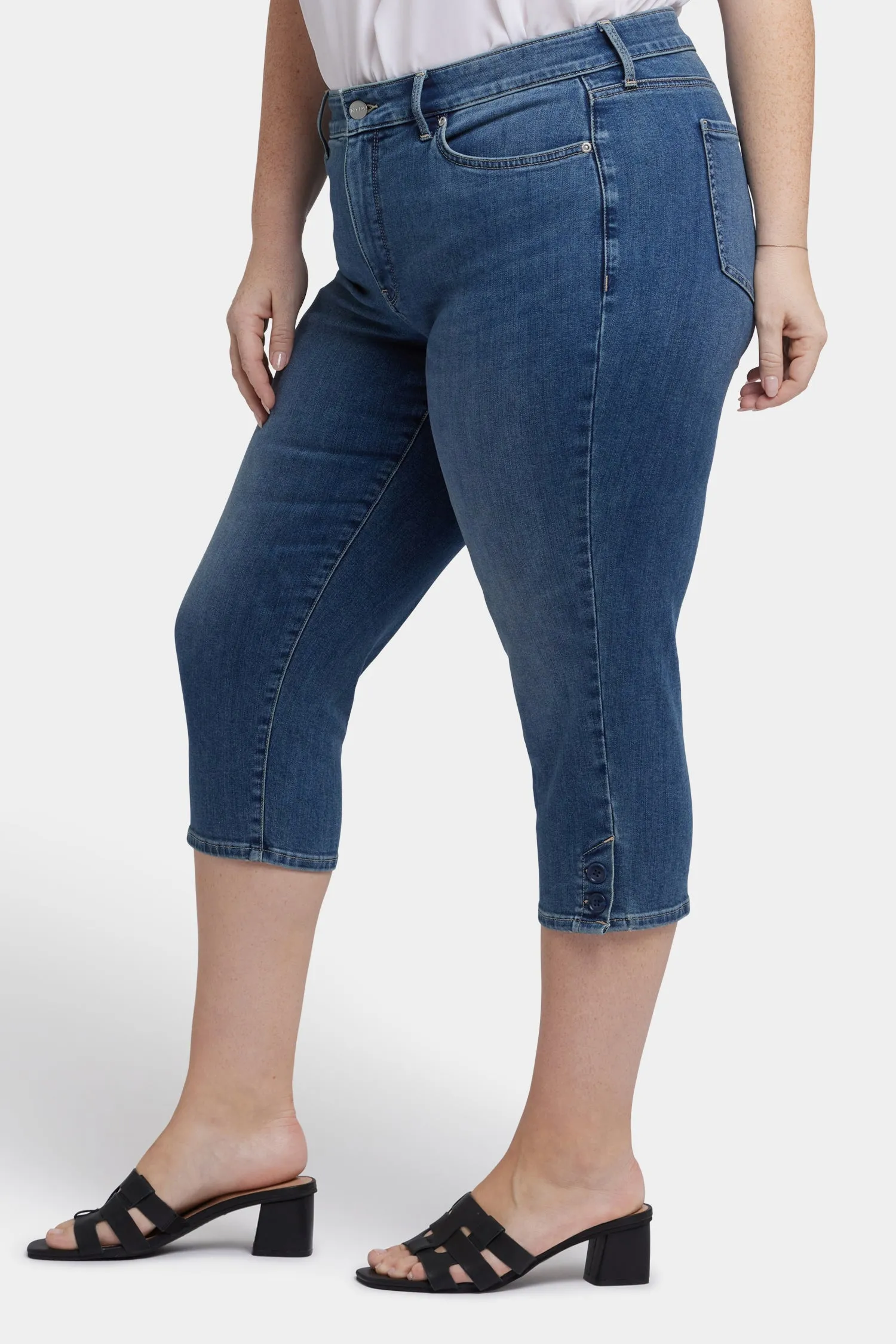 Marilyn Straight Crop Jeans In Plus Size - Valencia Surf sold by NYDJ product image thumbnail 3