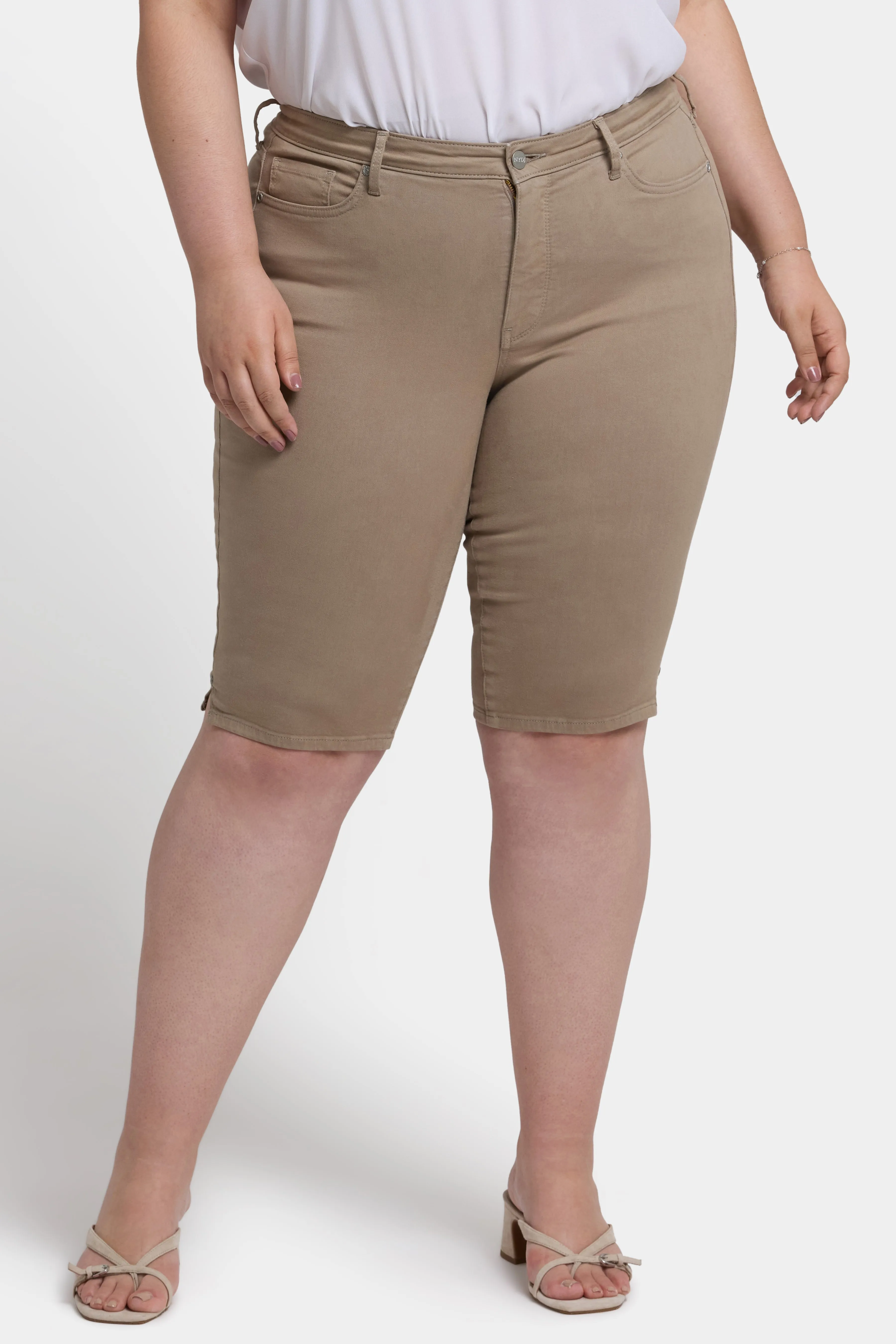 Sophie Bike Capri Jeans In Plus Size - Saddlewood sold by NYDJ product image thumbnail 4