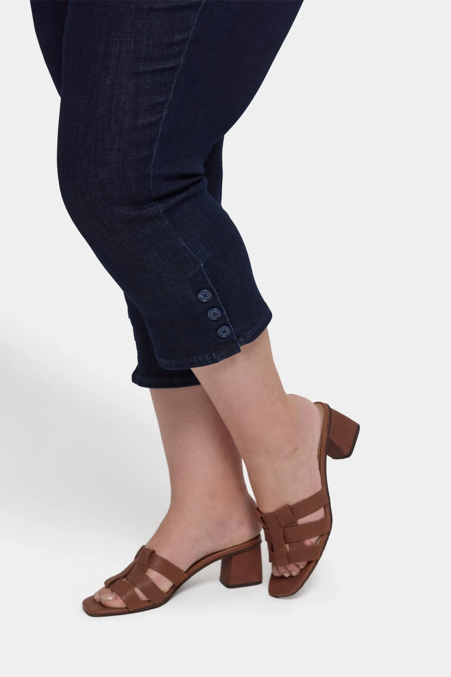 Joni Relaxed Capri Jeans In Plus Size - Rinse sold by NYDJ product image thumbnail 5