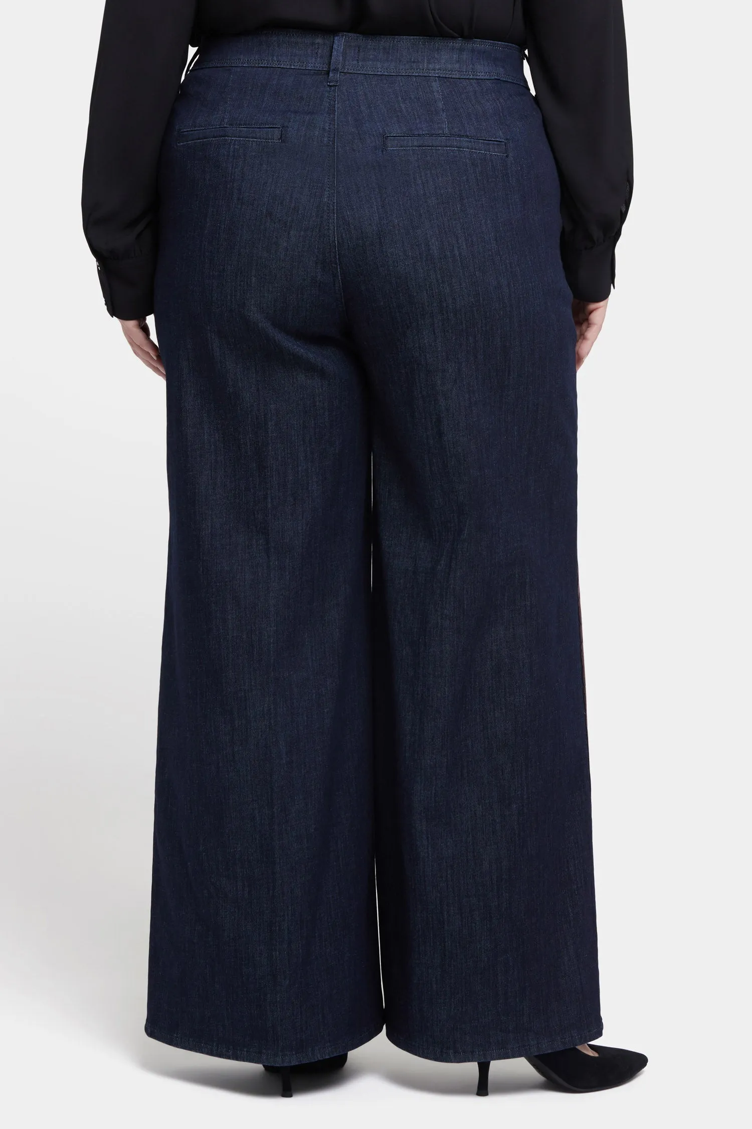 Mona Wide Leg Trouser Jeans In Plus Size - Lightweight Rinse sold by NYDJ product image thumbnail 2