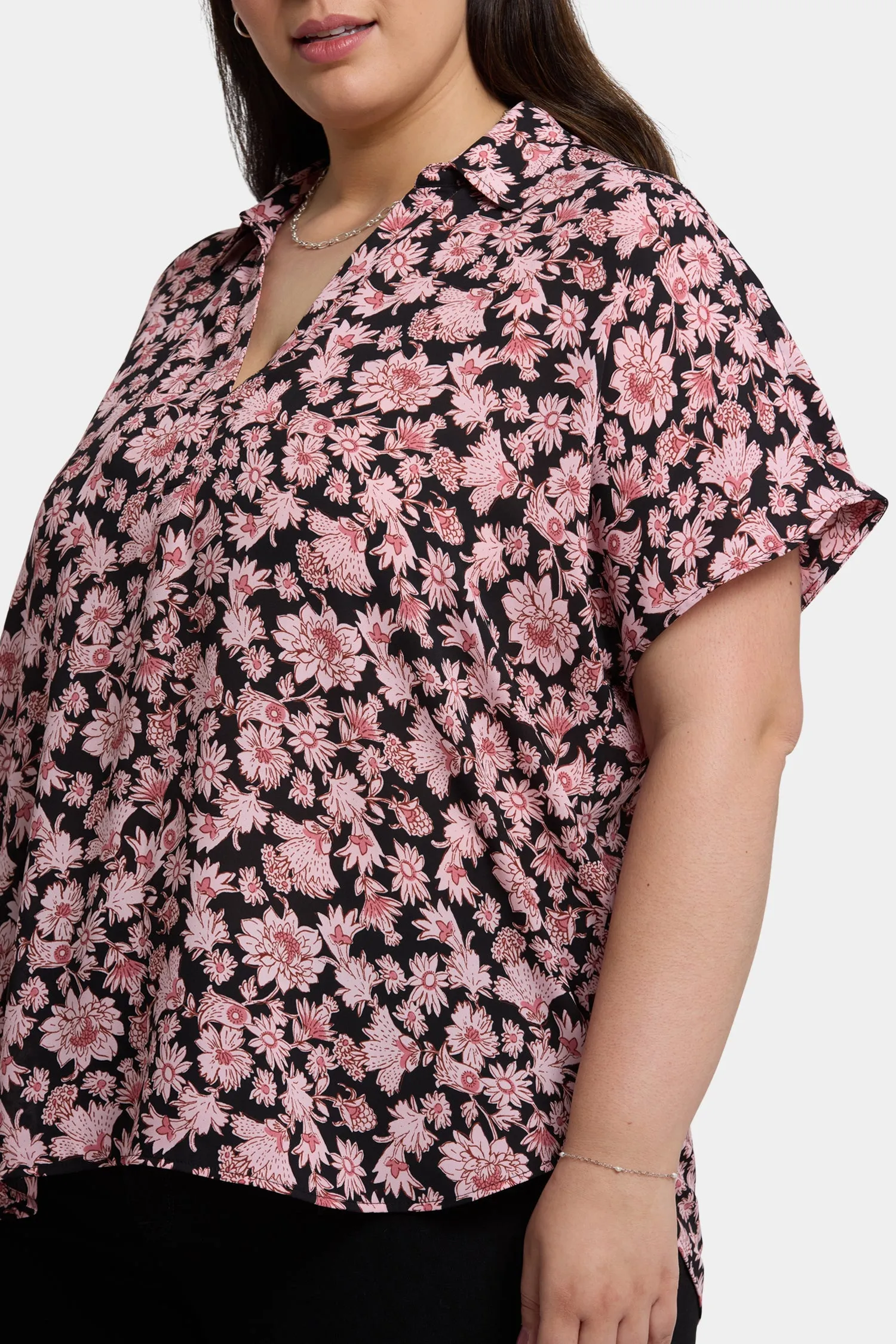 Becky Short Sleeved Blouse In Plus Size - Lilla Garden sold by NYDJ product image thumbnail 5