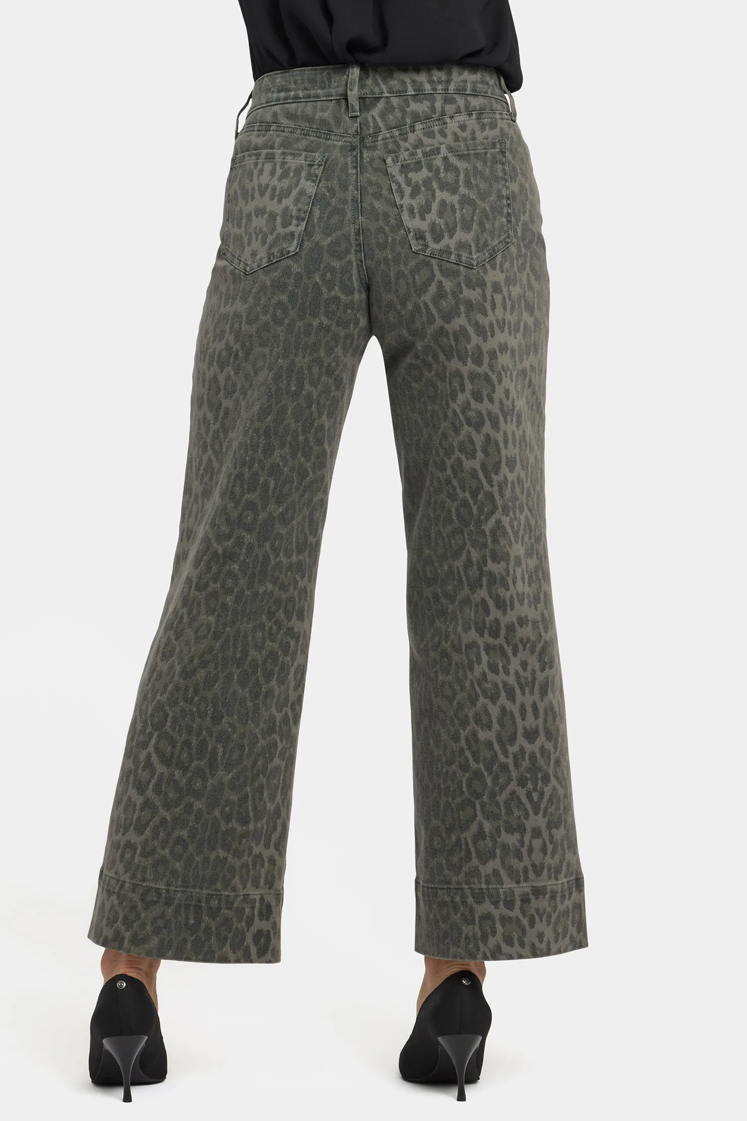 Teresa Wide Leg Ankle Jeans - Vine Leaf Leopard sold by NYDJ product image thumbnail 2