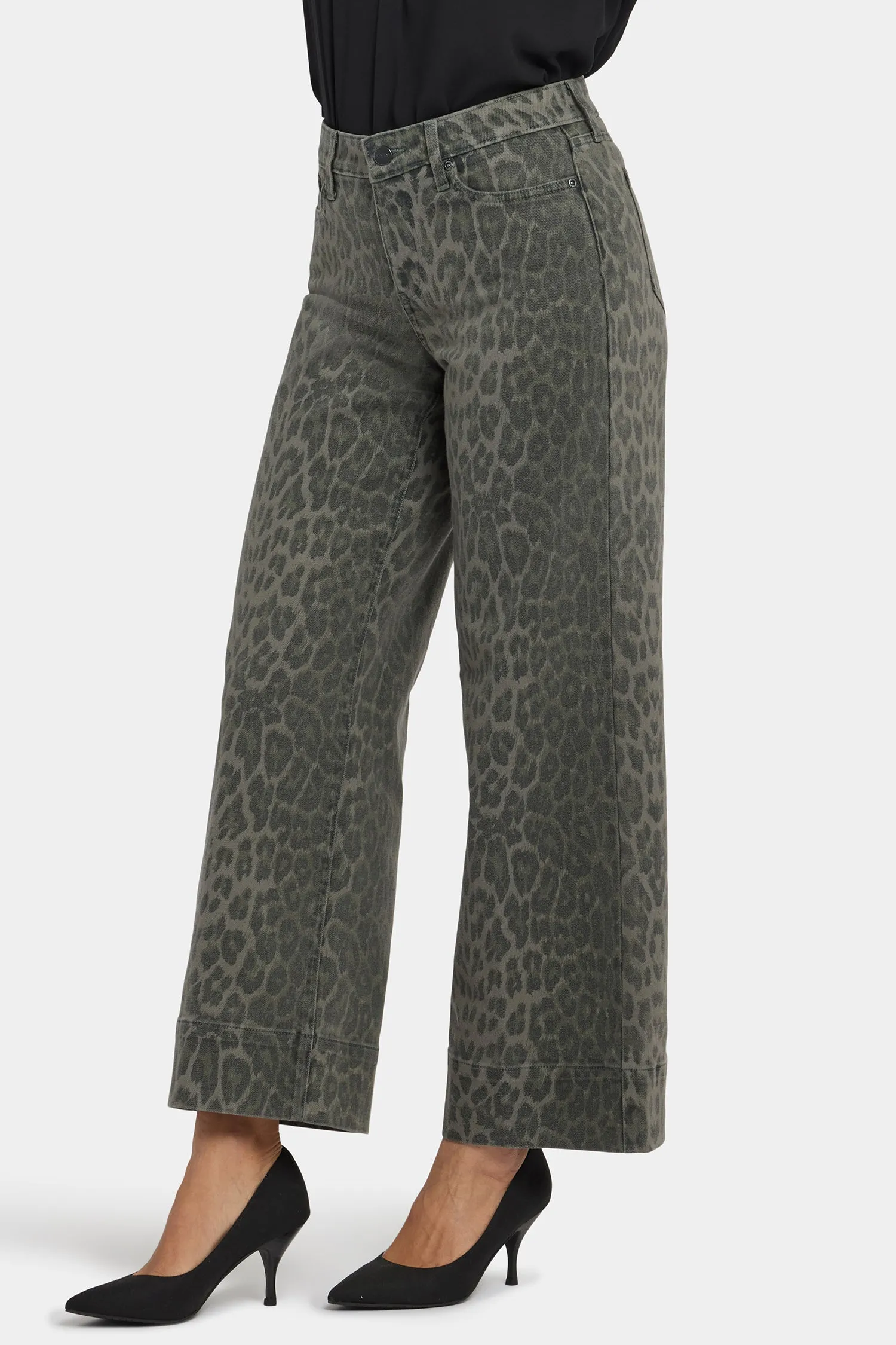 Teresa Wide Leg Ankle Jeans - Vine Leaf Leopard sold by NYDJ product image thumbnail 3