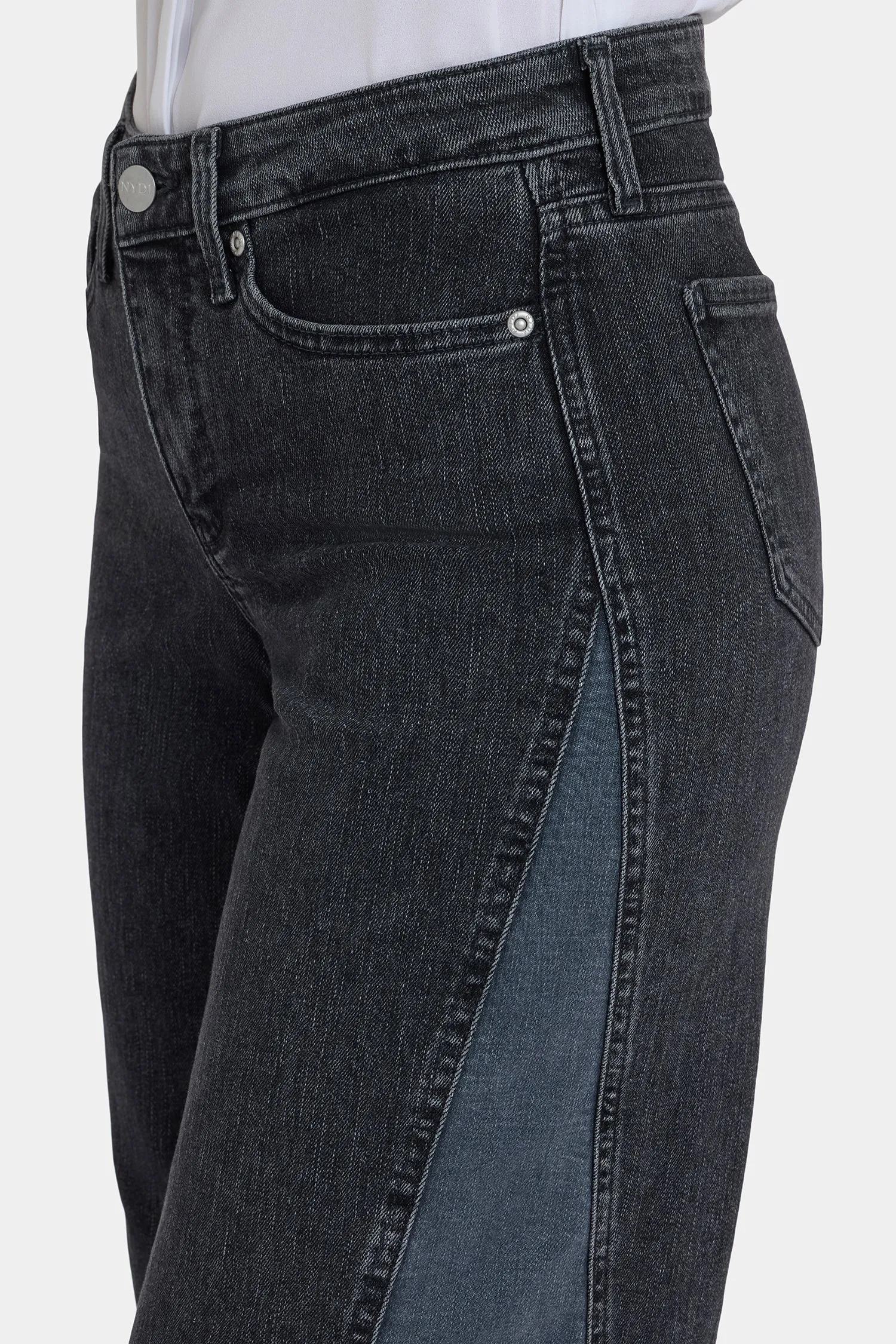 Teresa Wide Leg Jeans In Petite - Street Shade sold by NYDJ product image thumbnail 5