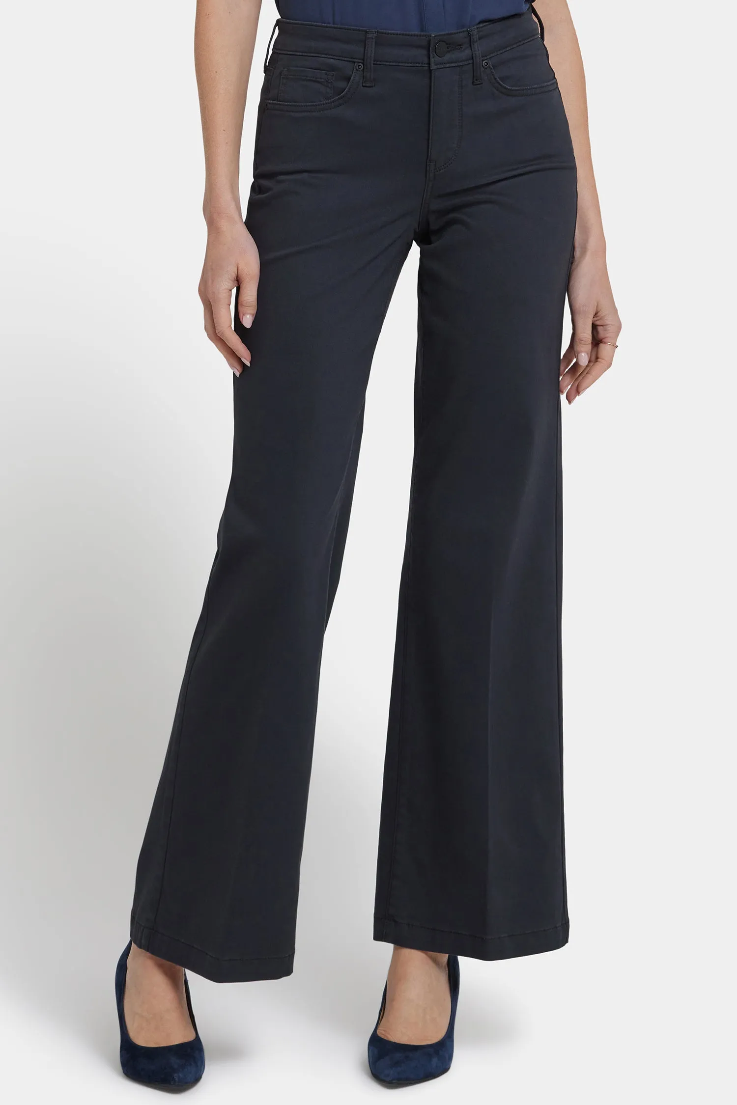 Teresa Wide Leg Jeans - Washed Black sold by NYDJ product image thumbnail 4