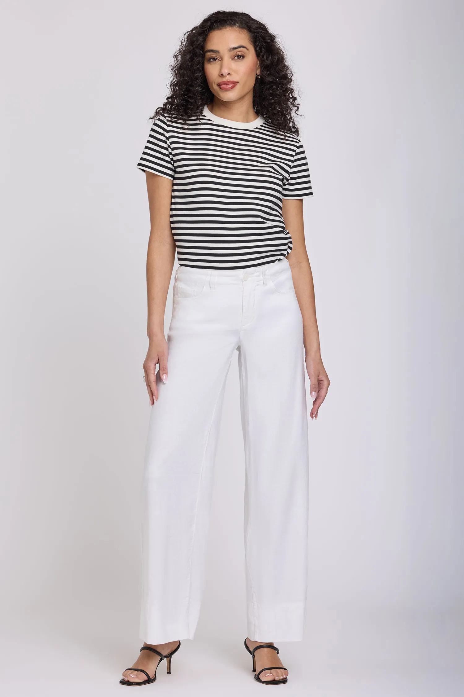 5 Pocket Wide Leg Trouser Pants - Optic White sold by NYDJ