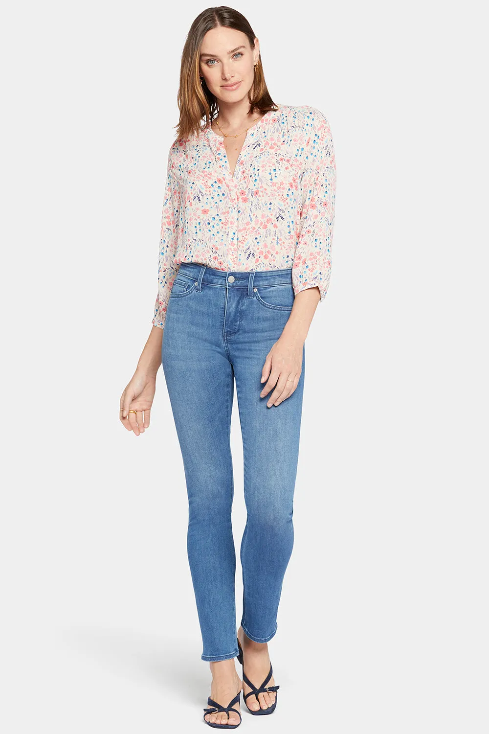 Le Silhouette Sheri Slim Jeans In Tall - Stunning sold by NYDJ