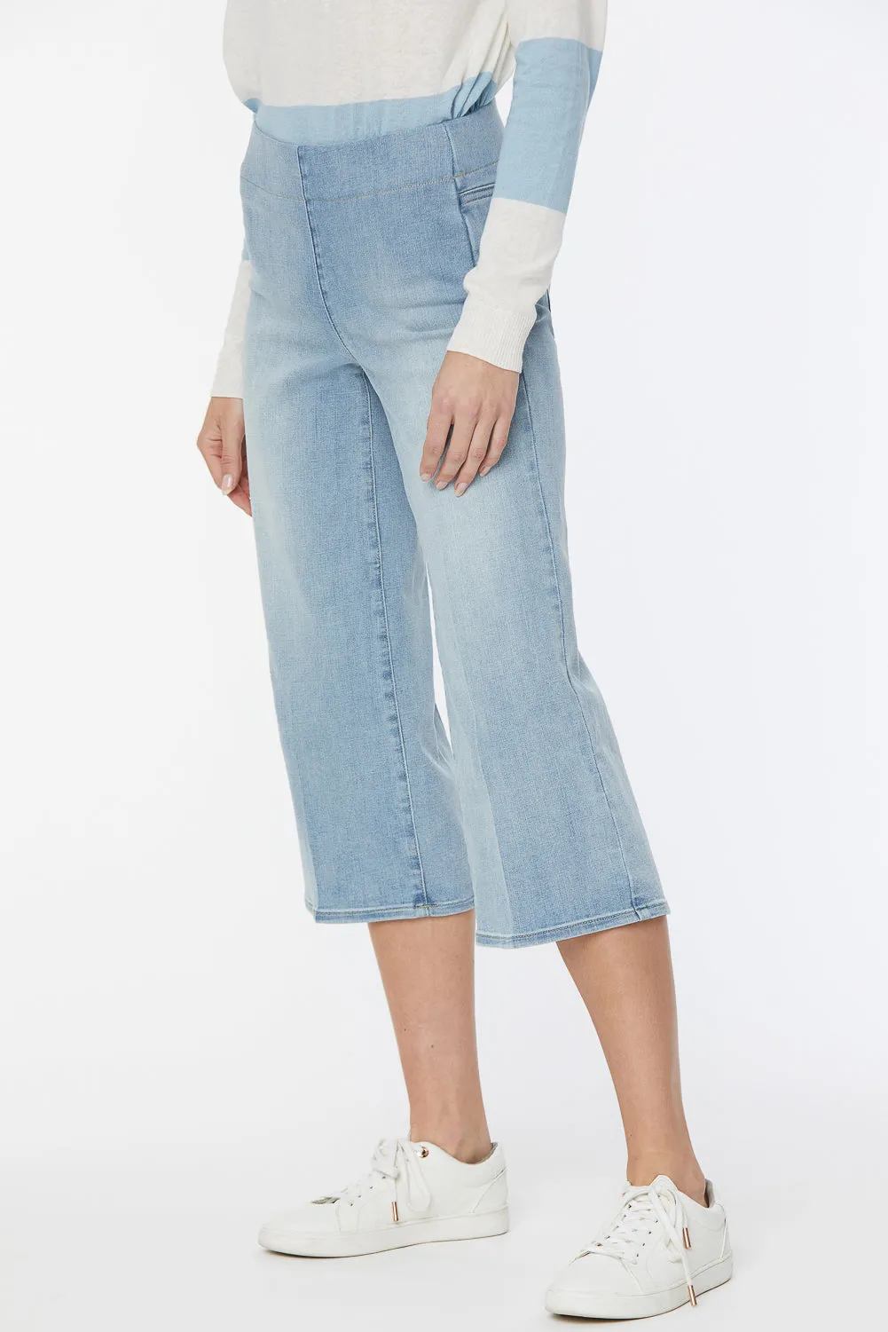 Wide Leg Capri Pull-On Jeans - Clean Solstice sold by NYDJ product image thumbnail 3