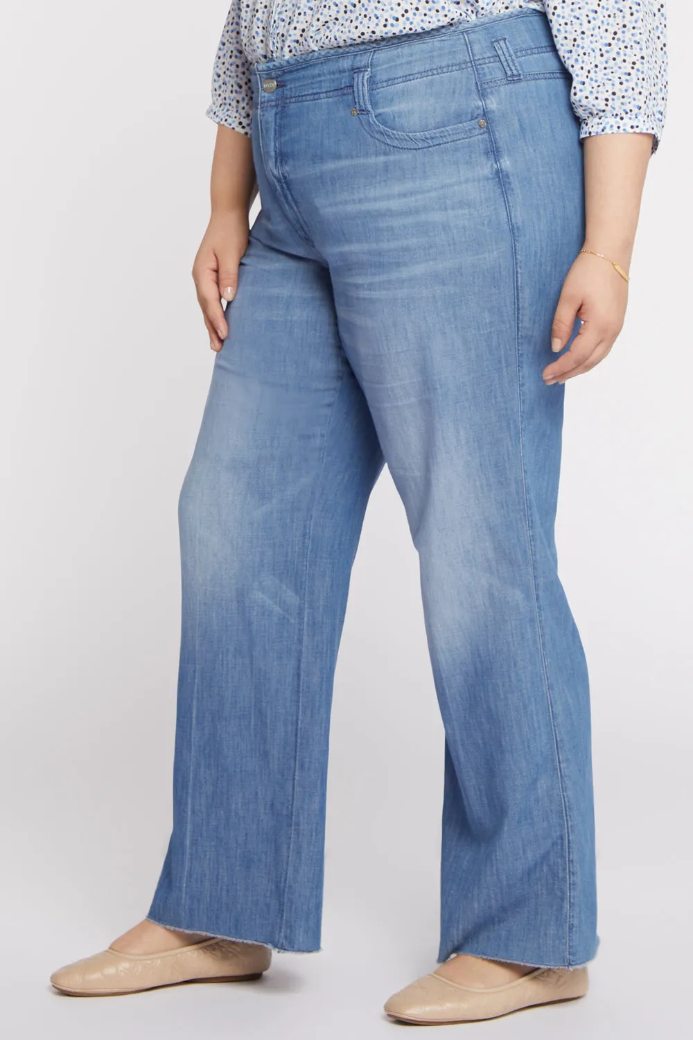 Teresa Wide Leg Jeans In Plus Size - Everly sold by NYDJ product image thumbnail 3