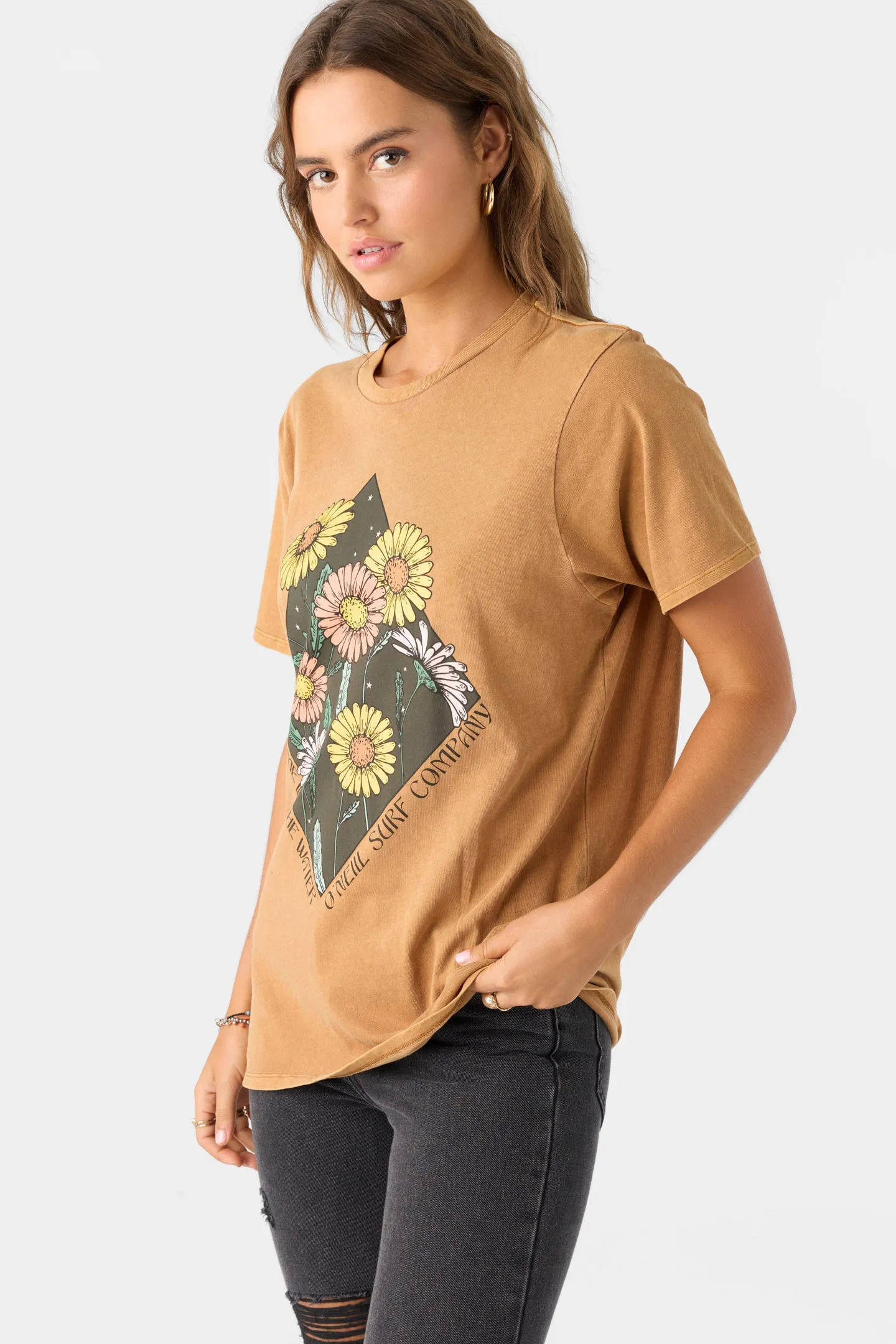 DAISY FIELDS TEE sold by O'Neill product image thumbnail 5