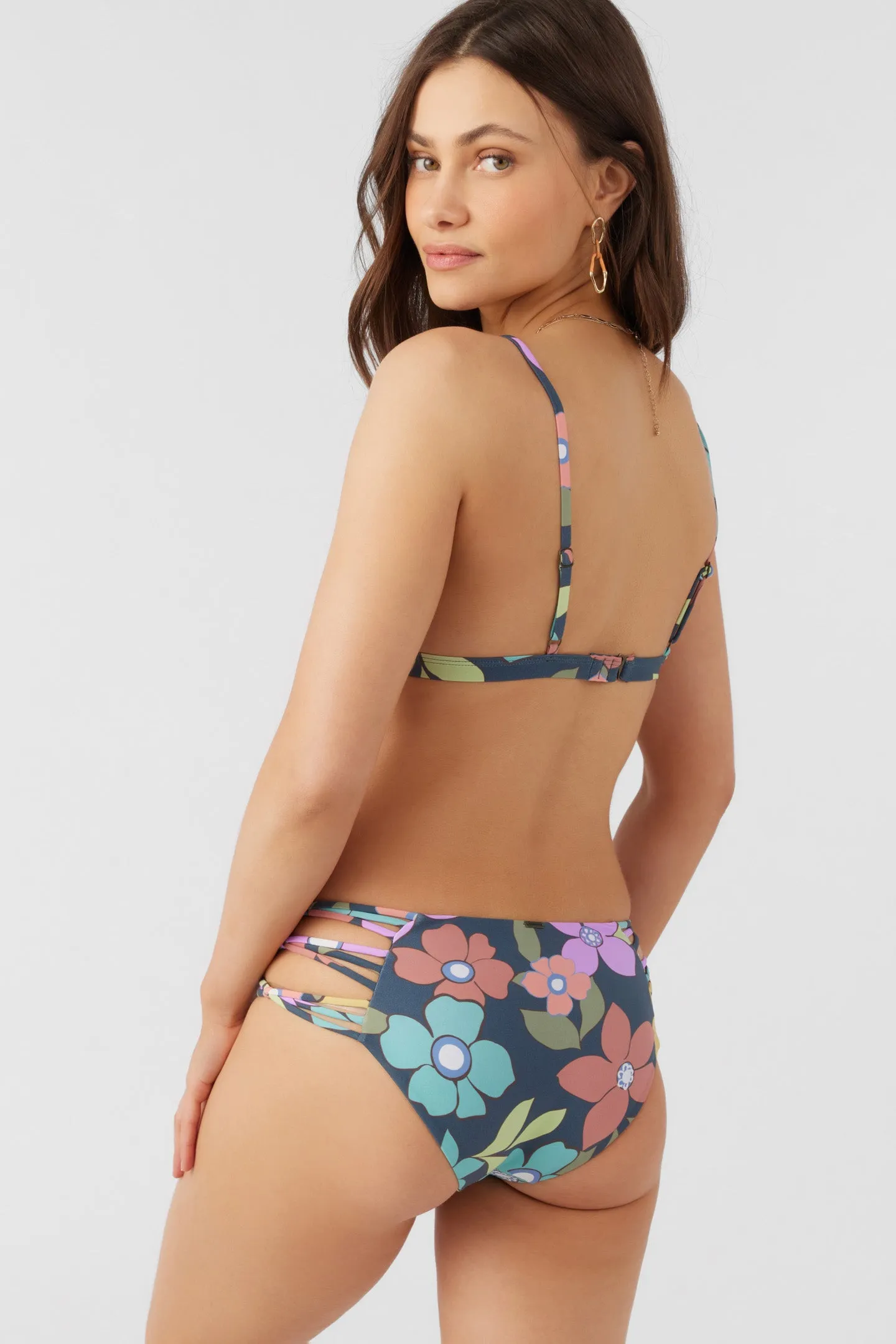 LAYLA FLORAL BOULDERS MID-RISE FULL BOTTOMS sold by O'Neill product image thumbnail 2