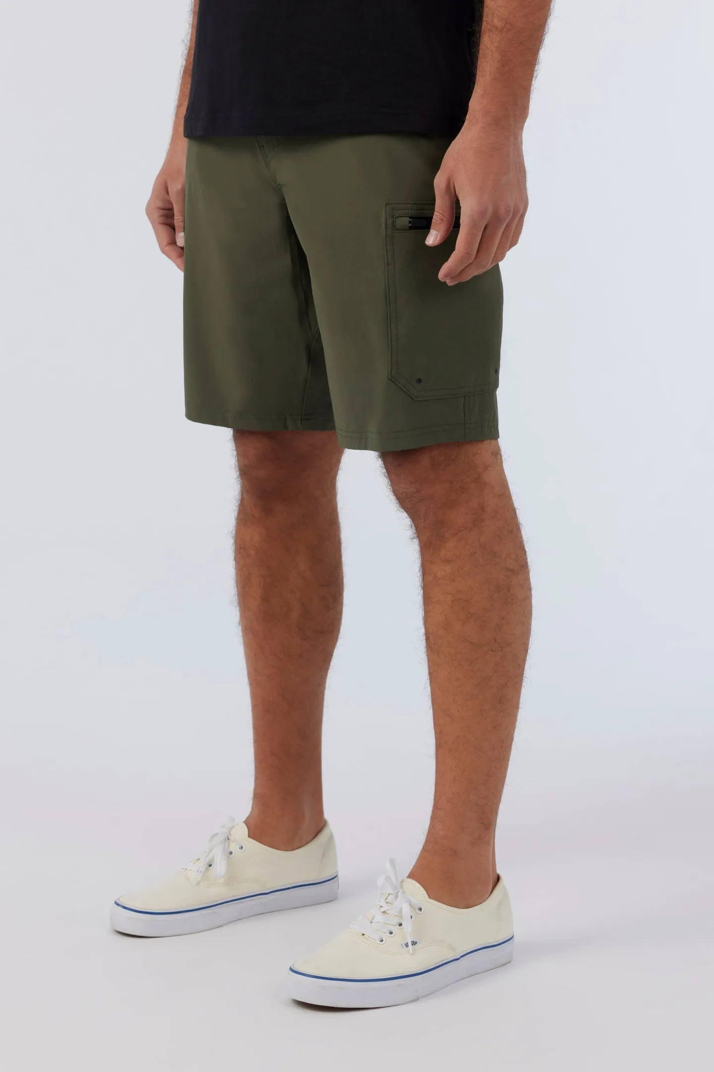 TRVLR CARGO 20" HYBRID SHORTS sold by O'Neill product image thumbnail 3