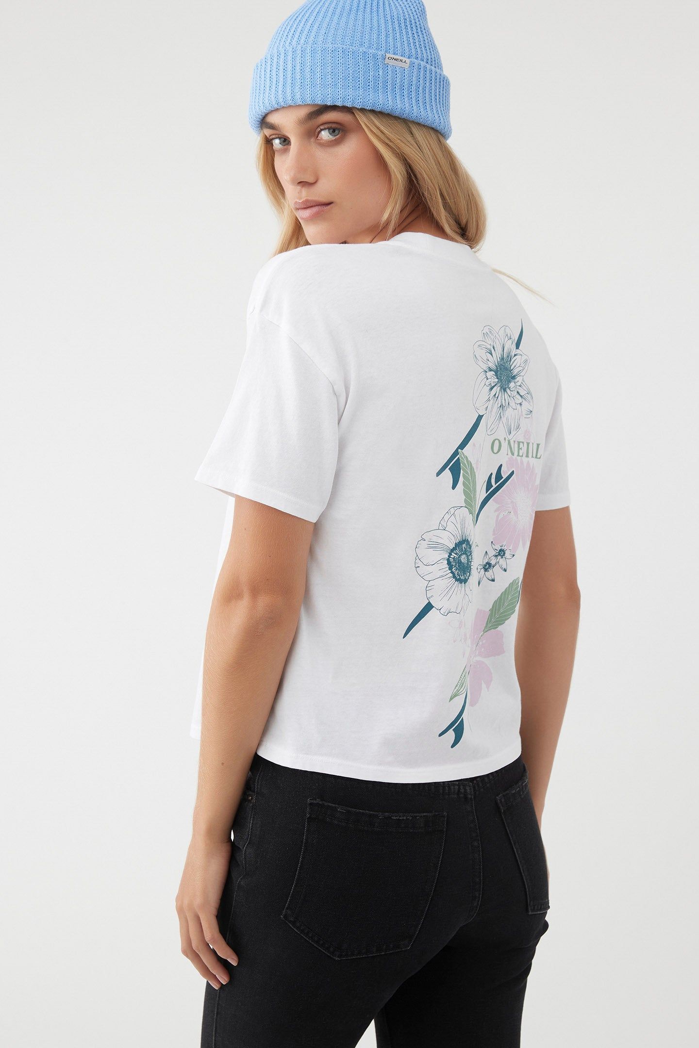 BEACHY BLOOMS TEE sold by O'Neill product image thumbnail 5