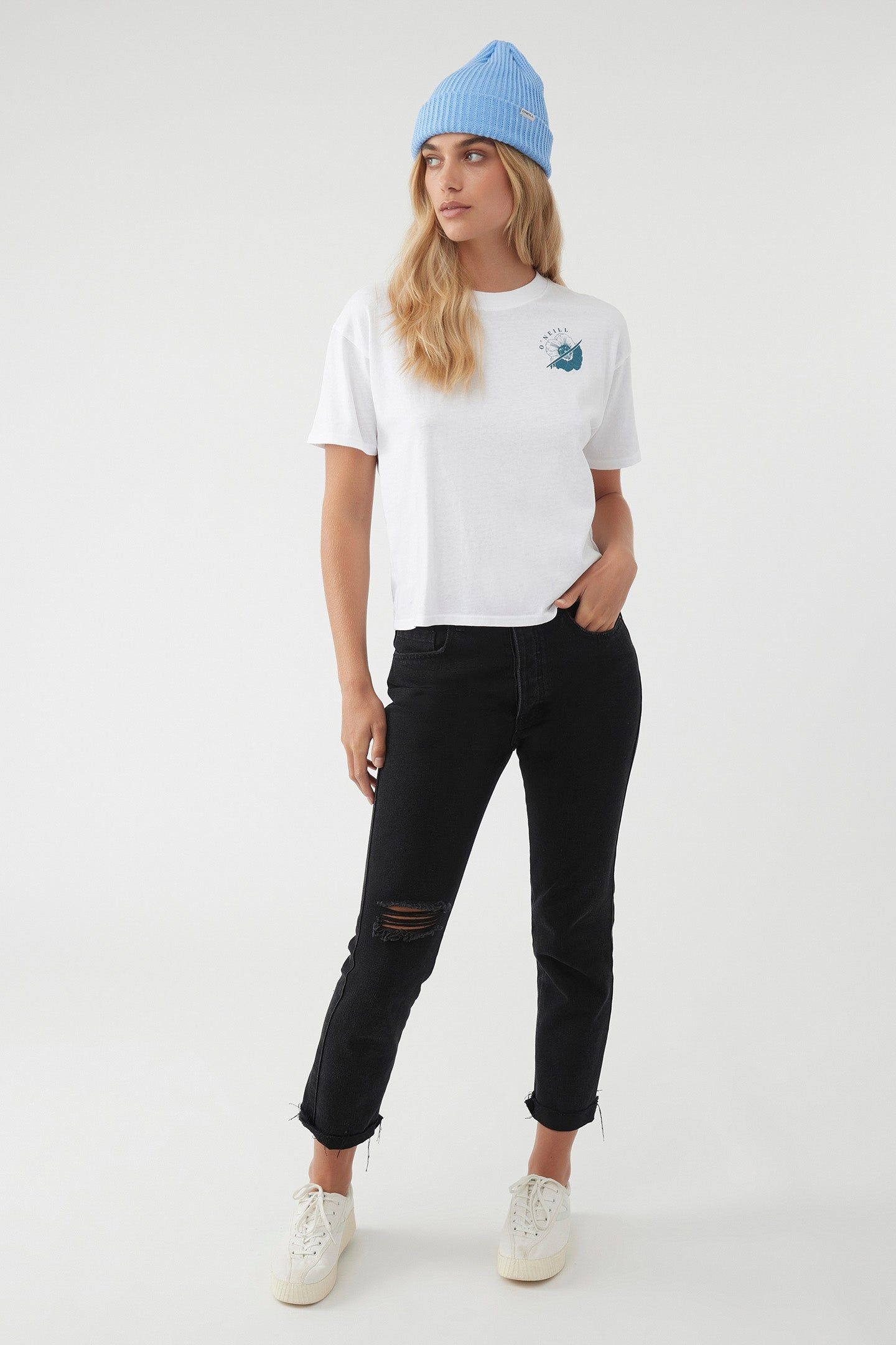 BEACHY BLOOMS TEE sold by O'Neill product image thumbnail 3