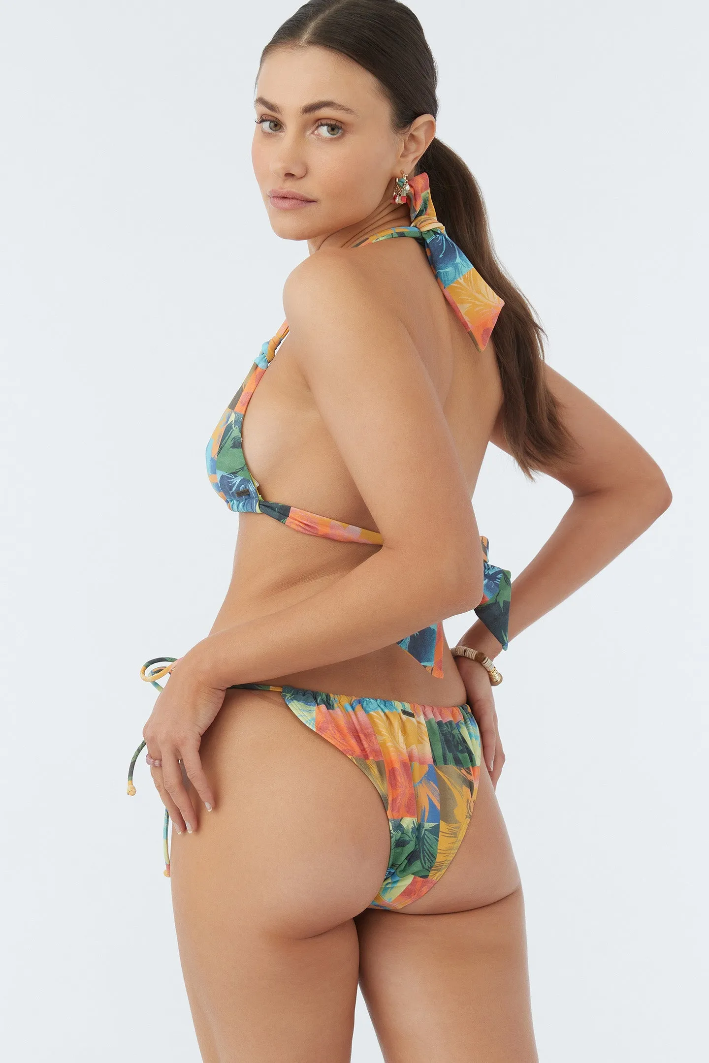 SUSIE FLORAL TOPANGA SKIMPY BOTTOMS sold by O'Neill product image thumbnail 2