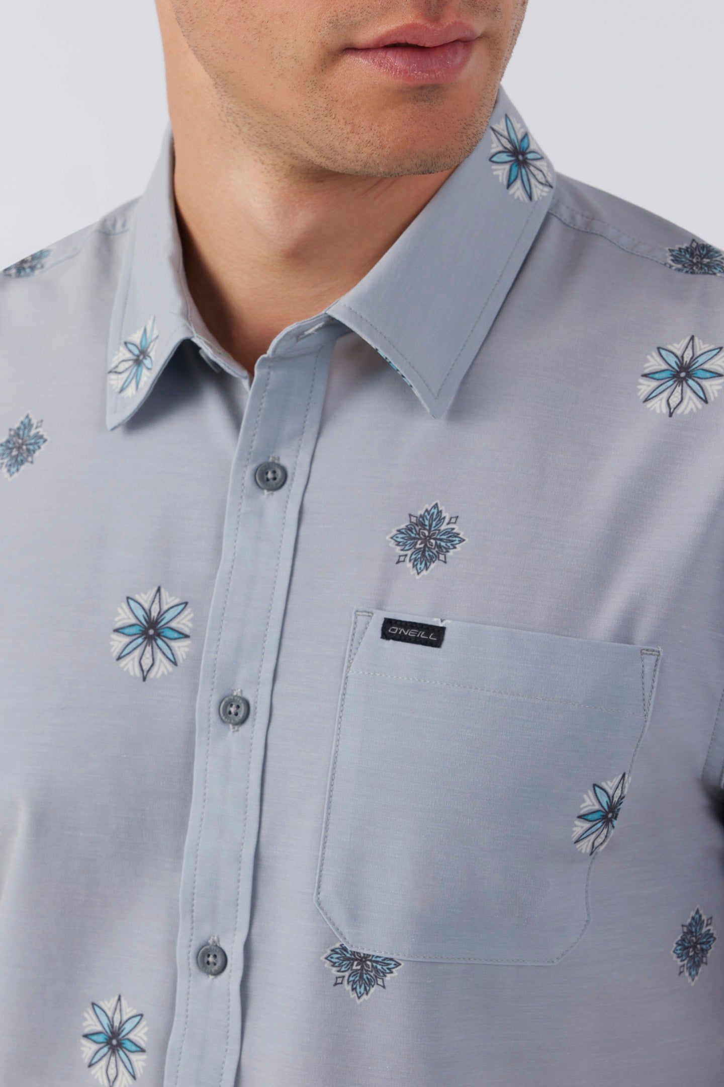 TRVLR UPF TRAVERSE STANDARD SHIRT sold by O'Neill product image thumbnail 4