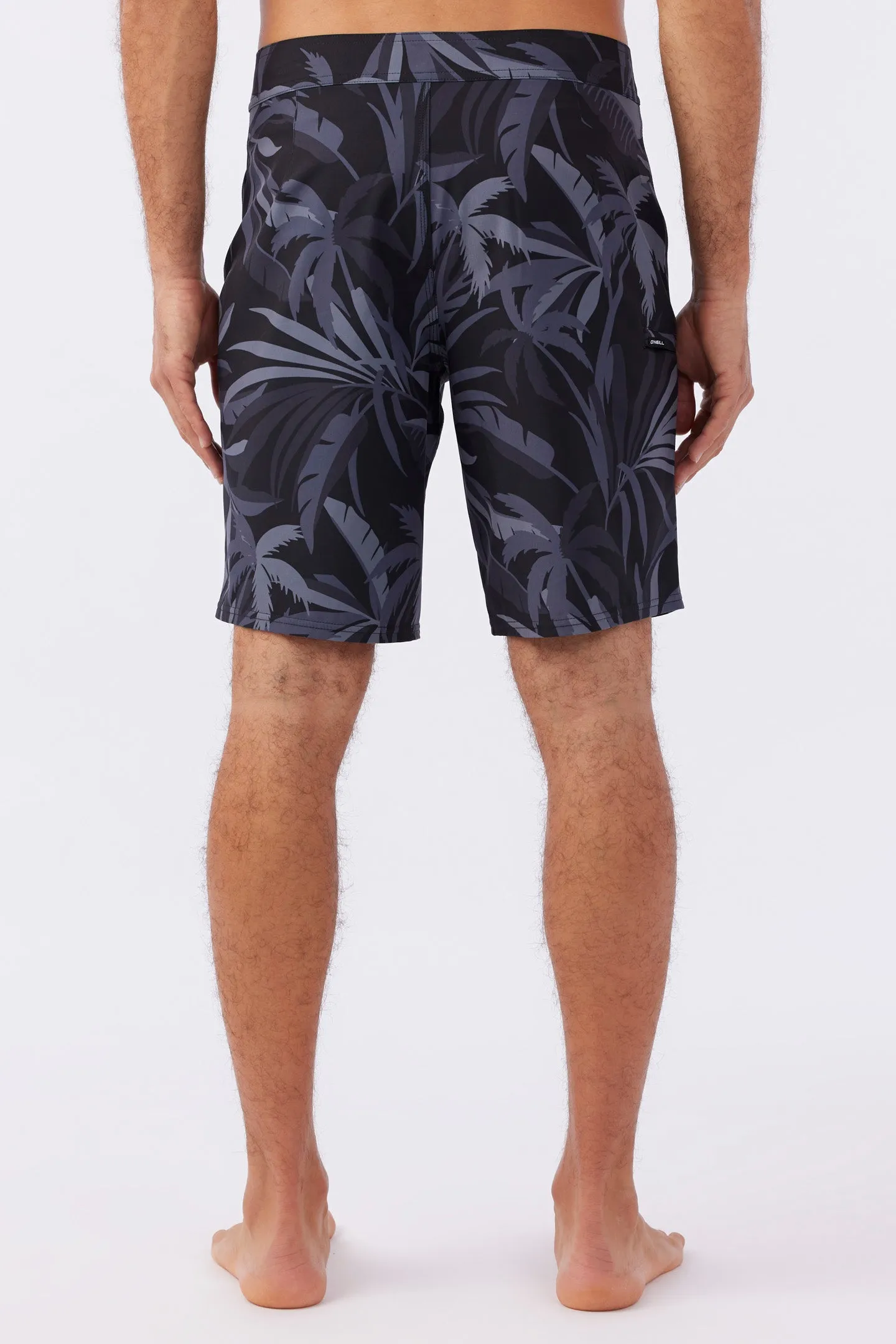 HYPERFREAK HEAT TROPICAL CAMO 20" BOARDSHORTS sold by O'Neill product image thumbnail 4