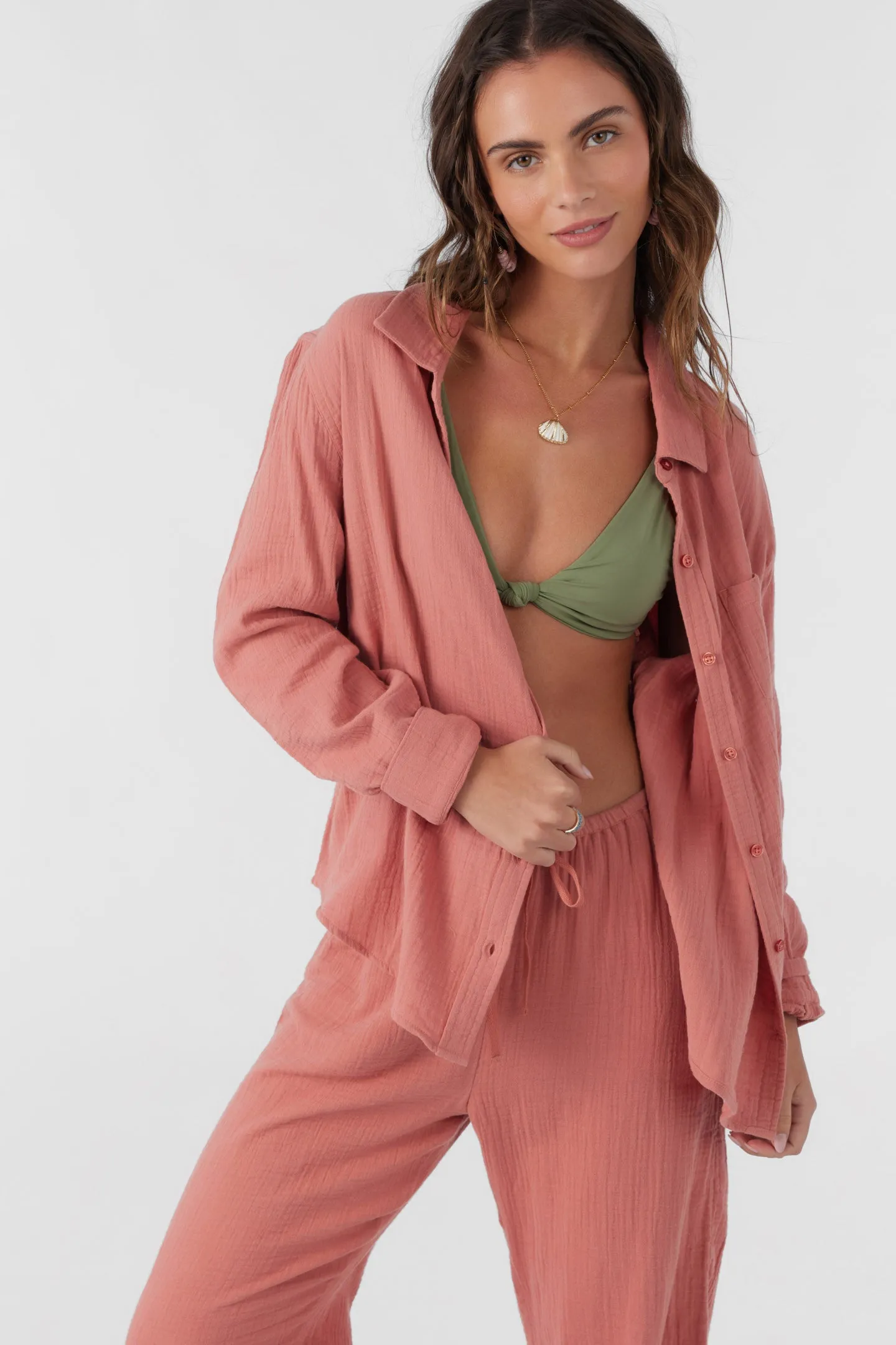 LENI CRINKLE DOUBLE GAUZE BUTTON DOWN SHIRT sold by O'Neill product image thumbnail 2