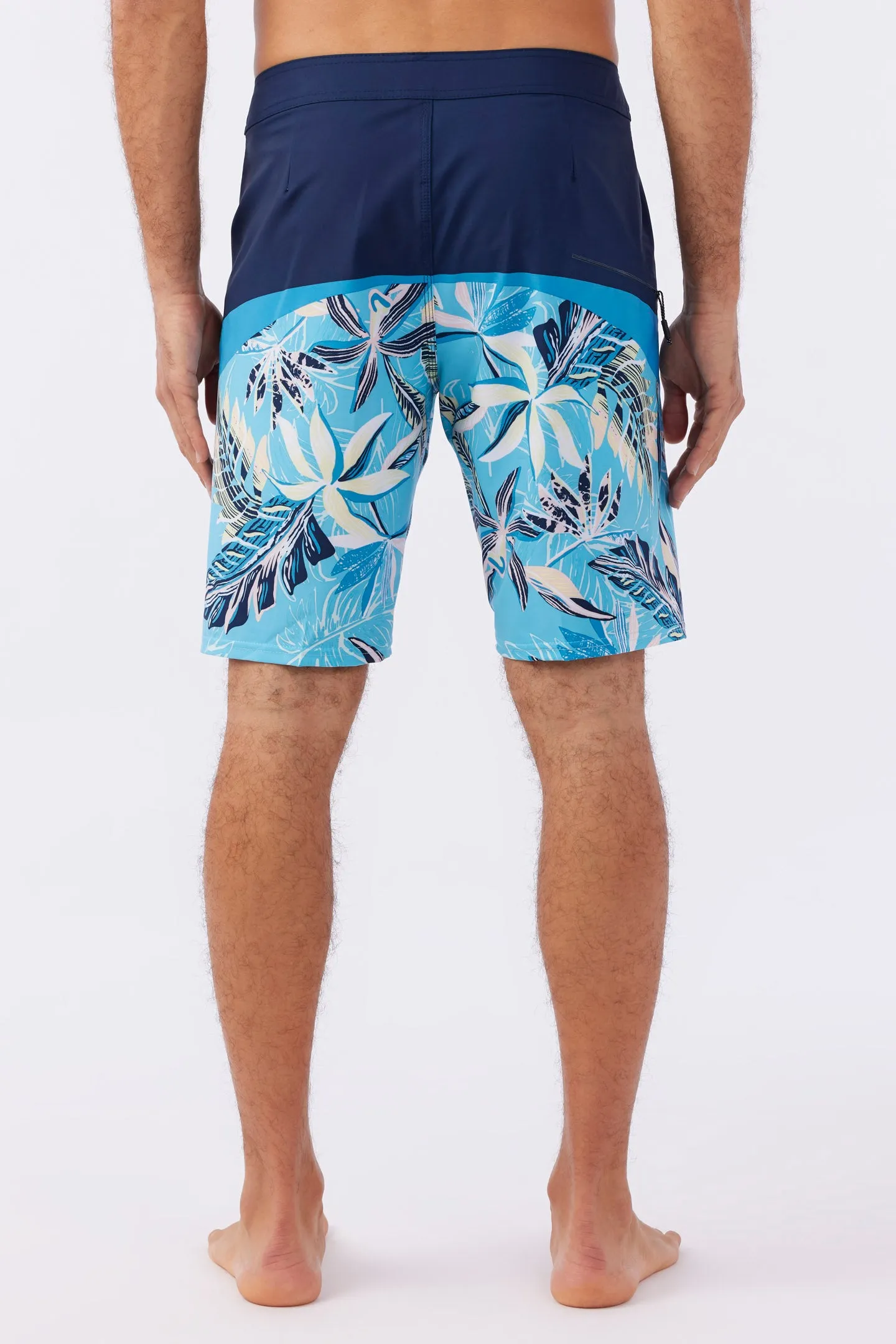 HYPERFREAK TECH BLOCK 20" BOARDSHORTS sold by O'Neill product image thumbnail 4