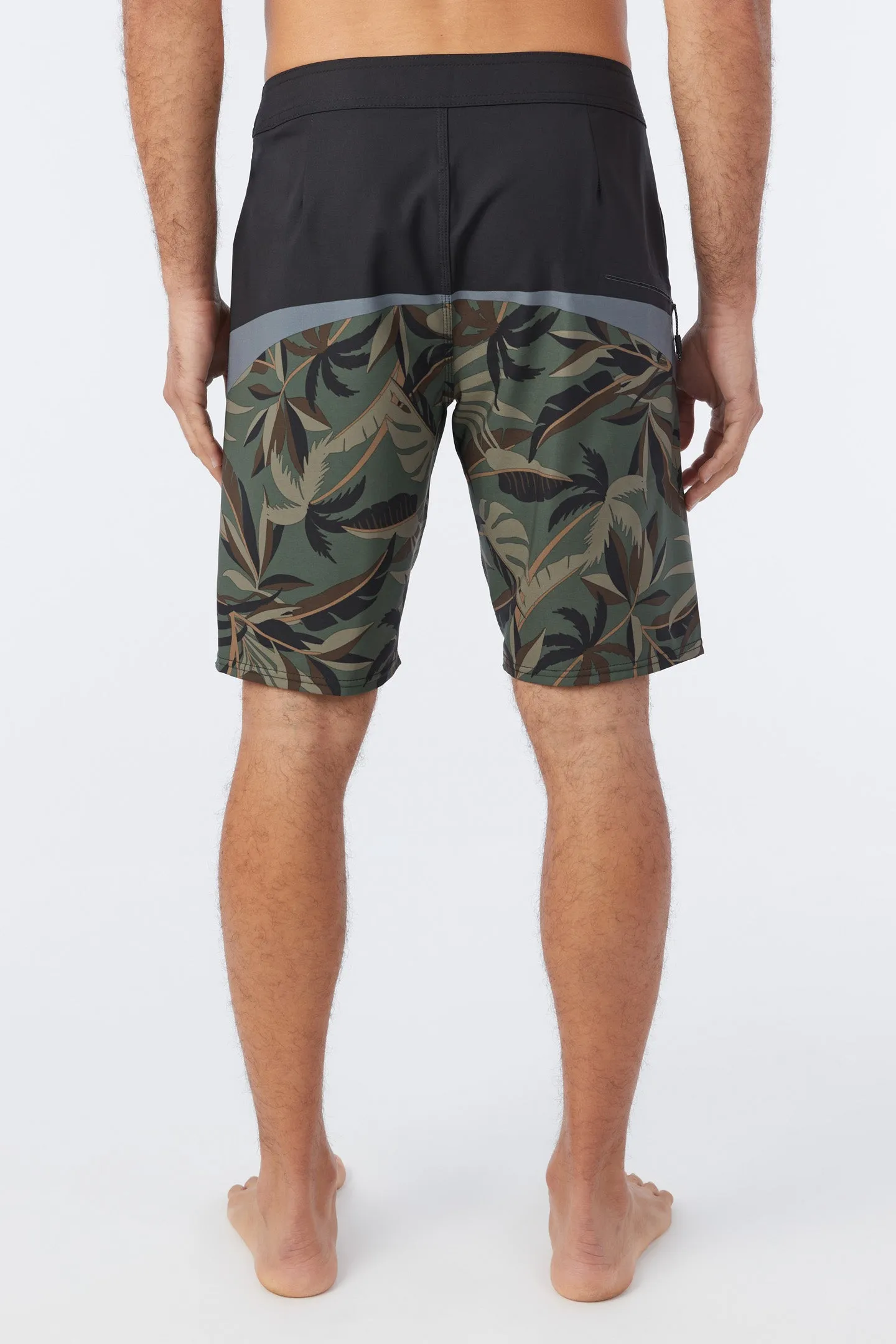 HYPERFREAK TECH BLOCK 20" BOARDSHORTS sold by O'Neill product image thumbnail 4