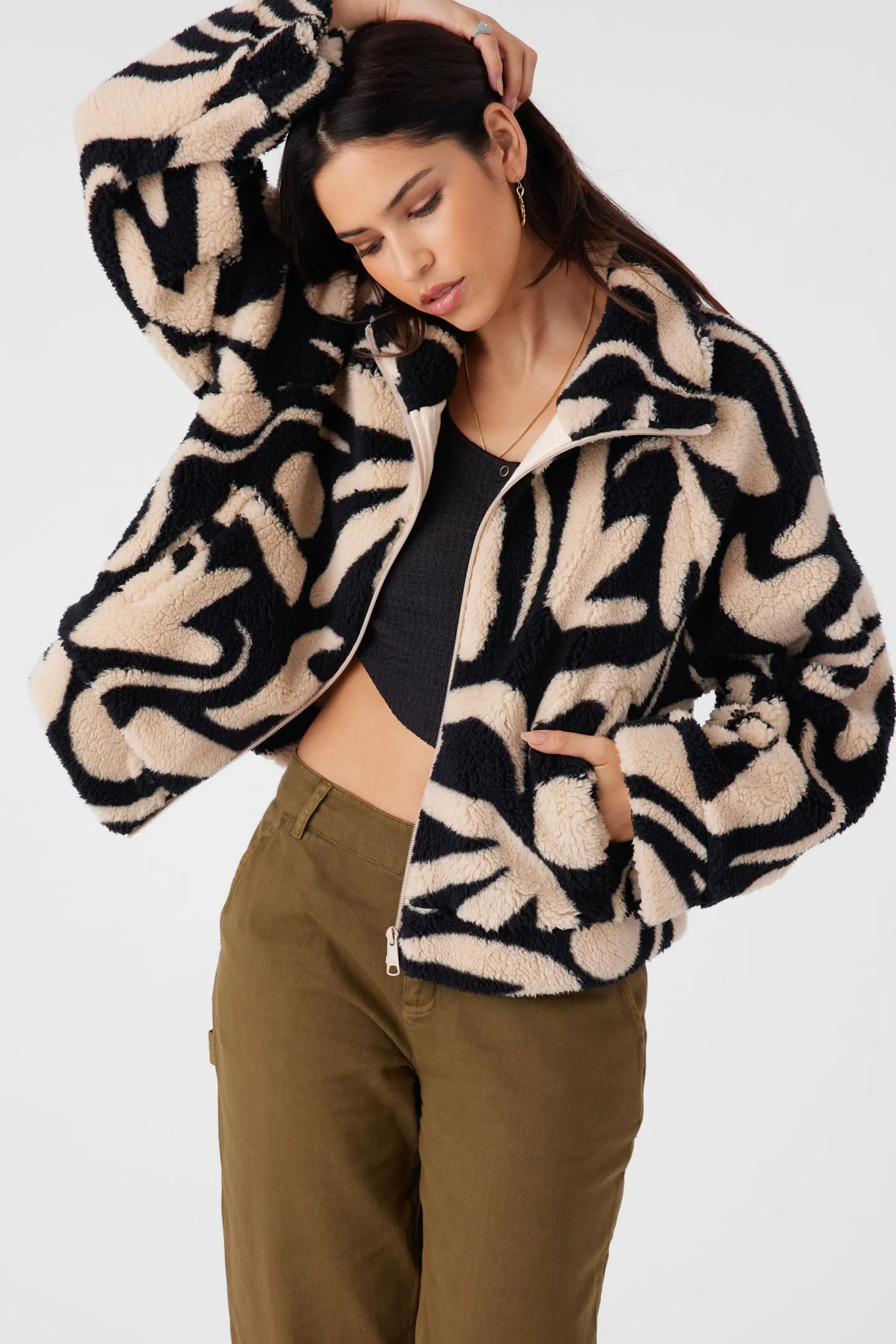 RORI BEACH HUT GEO HIGH PILE FLEECE CROPPED JACKET sold by O'Neill product image thumbnail 5