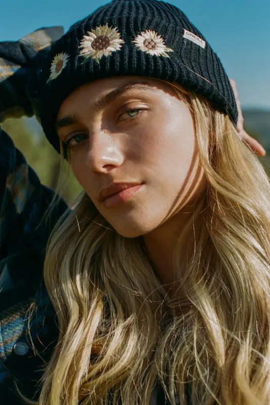 GROCERIES EMBROIDERY BEANIE sold by O'Neill