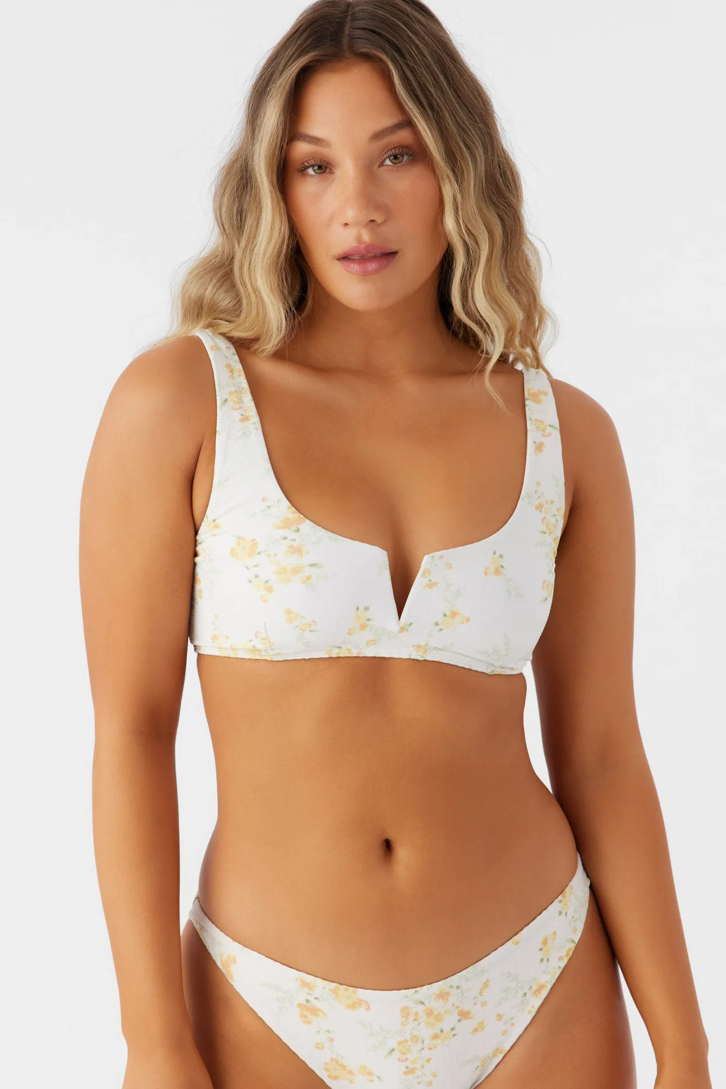 TATIANNA FLORAL POPOYO V-WIRE BRALETTE TOP sold by O'Neill