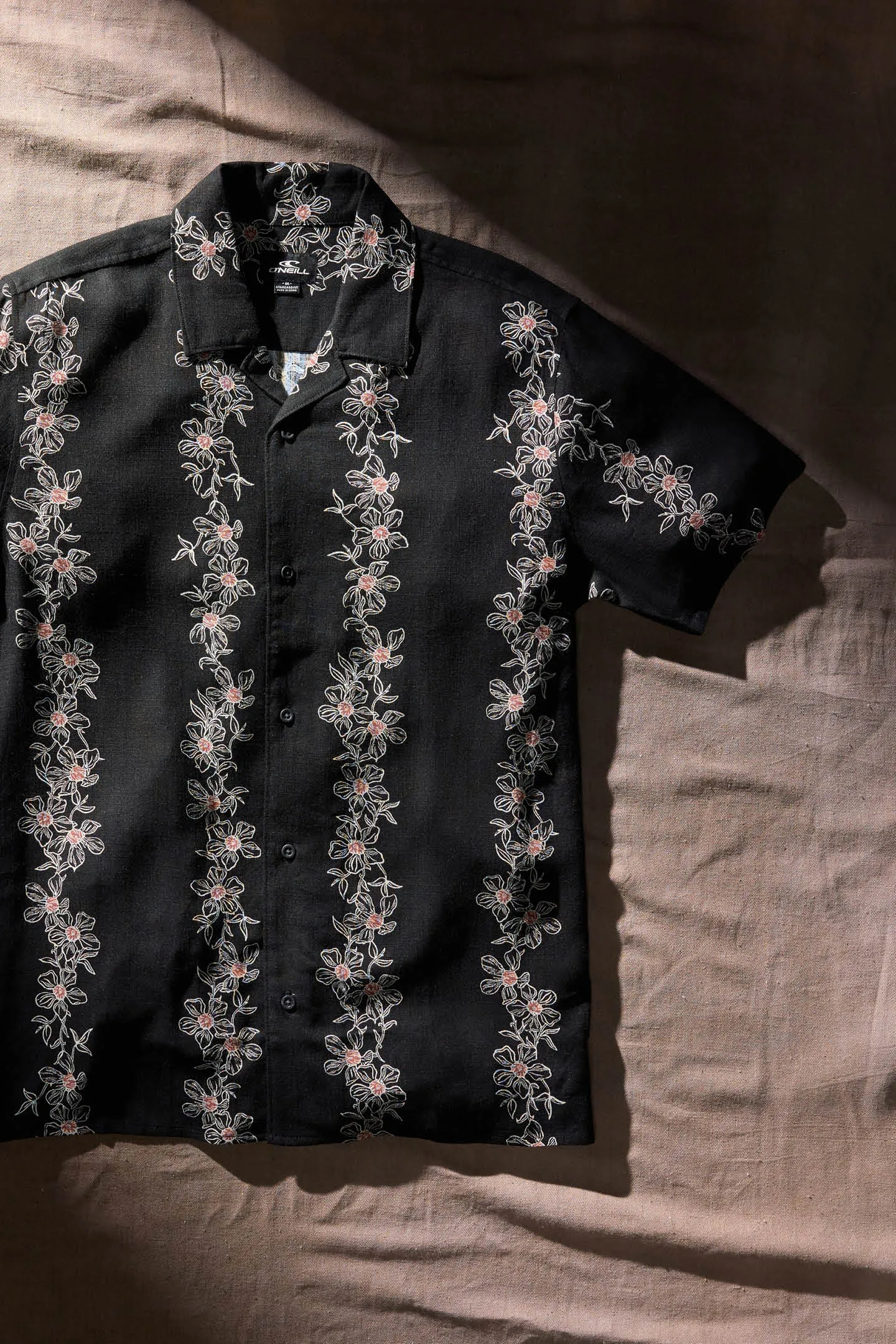 EAST CLIFF PIER FLOW STANDARD SHIRT sold by O'Neill product image thumbnail 5