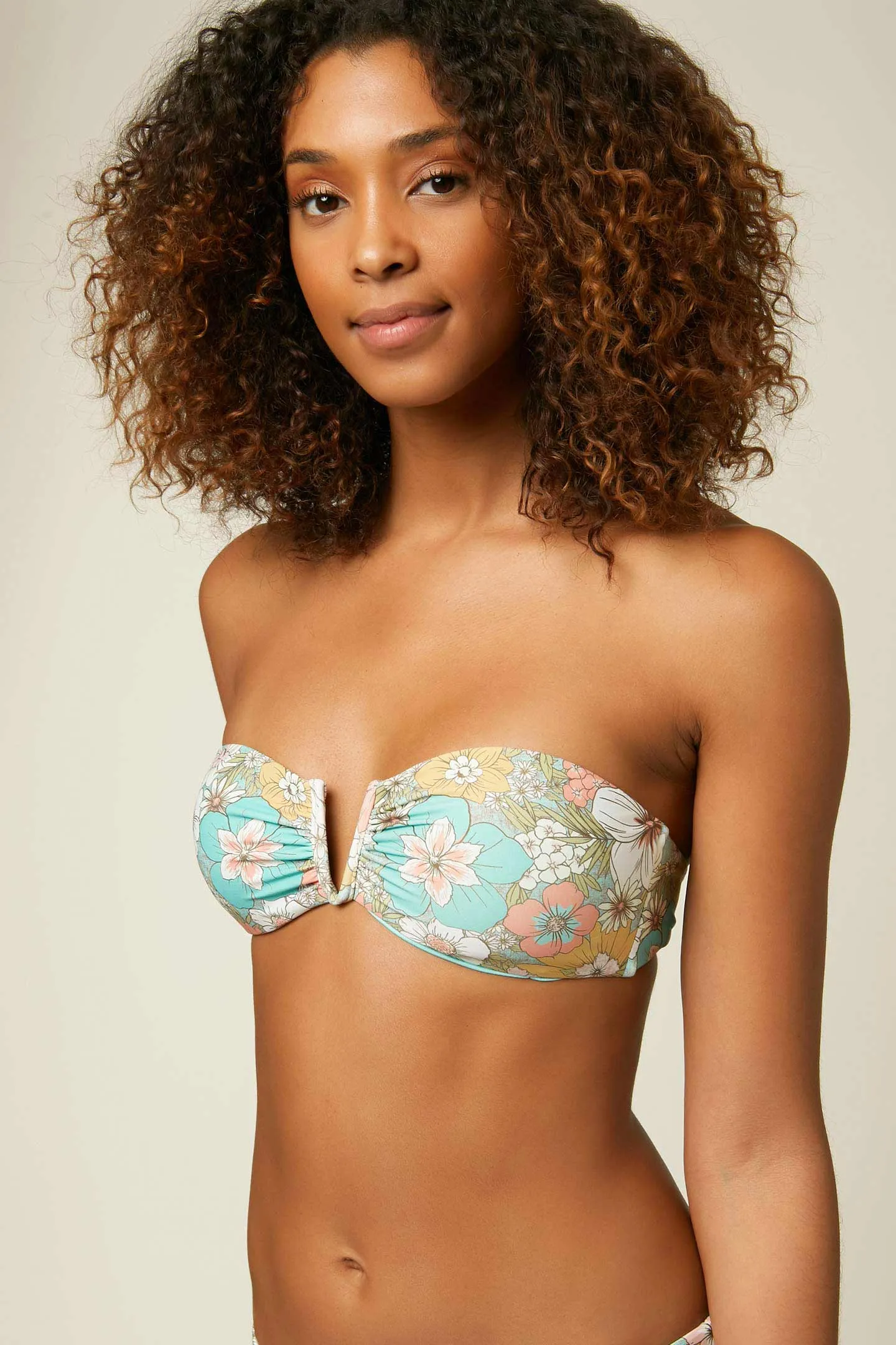GOLD COAST WILDFLOWER BANDEAU TOP sold by O'Neill product image thumbnail 2