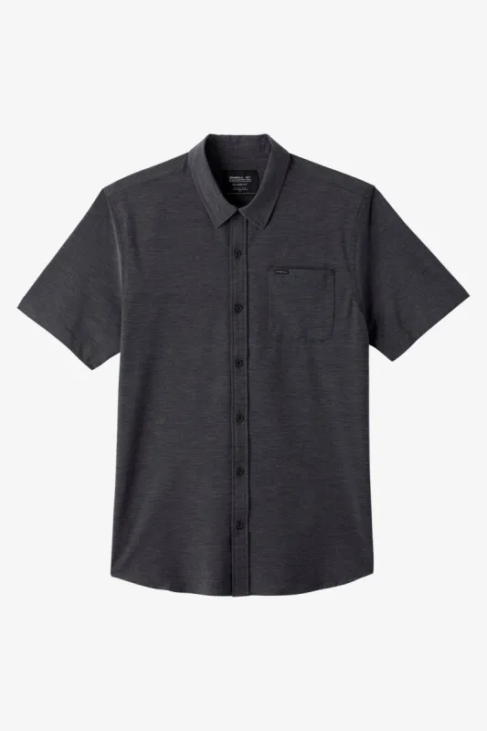 TRVLR UPF TRAVERSE RELAXED FIT SHIRT sold by O'Neill