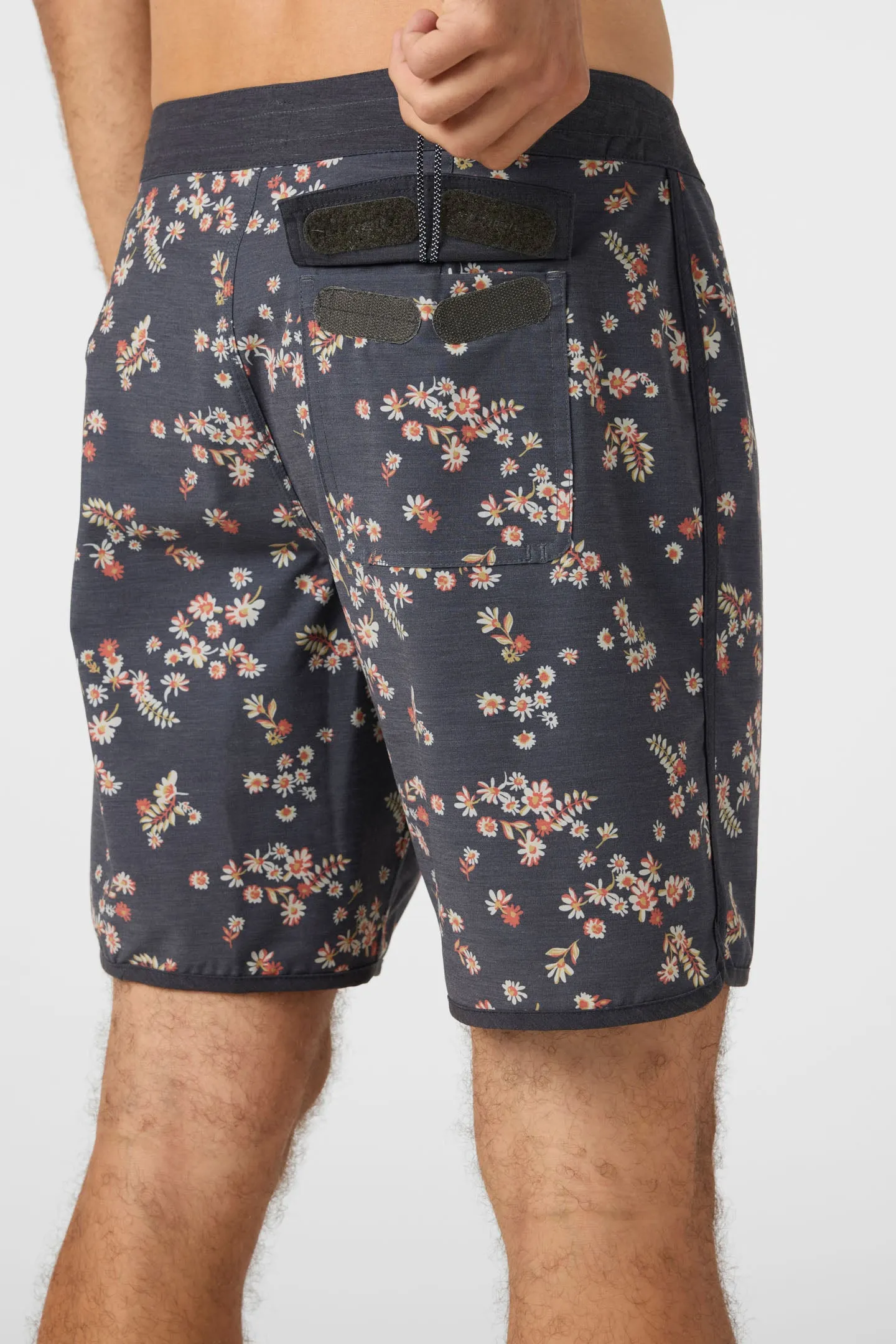 O'Riginals Print Scallop 18" Boardshorts sold by O'Neill product image thumbnail 5