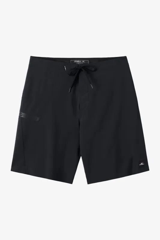 HYPERFREAK TECH SOLID 19" BOARDSHORTS sold by O'Neill