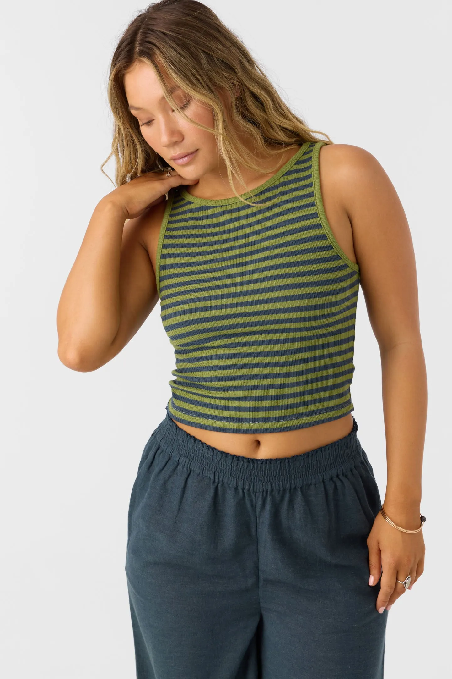 GOLDYN SLEEVELESS TOP sold by O'Neill product image thumbnail 4