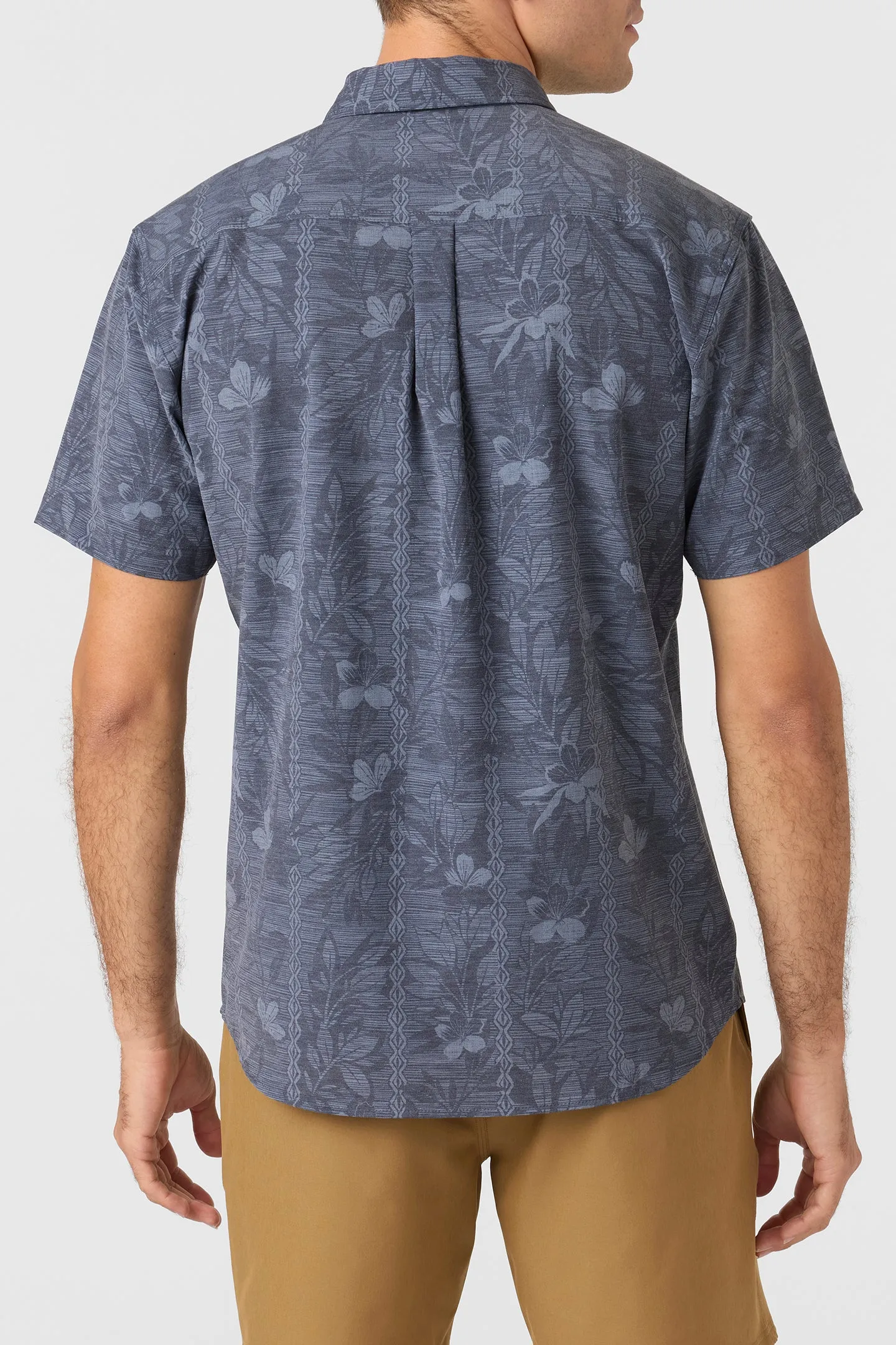 TRVLR UPF Traverse Standard Fit Shirt sold by O'Neill product image thumbnail 5