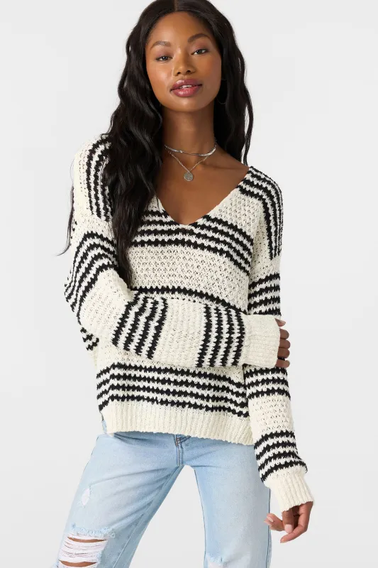 IYLA LONG SLEEVE SWEATER sold by O'Neill